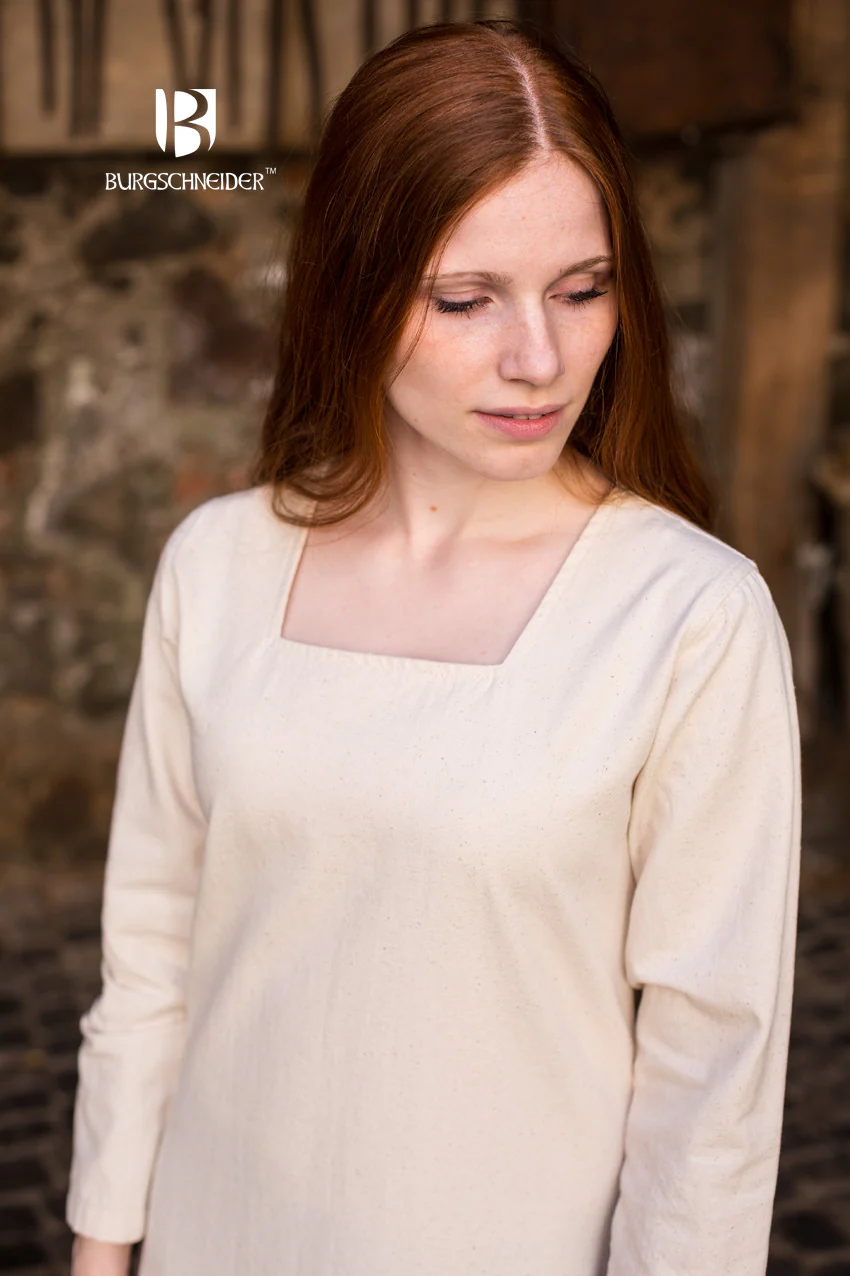 Underdress Johanna - Image 2