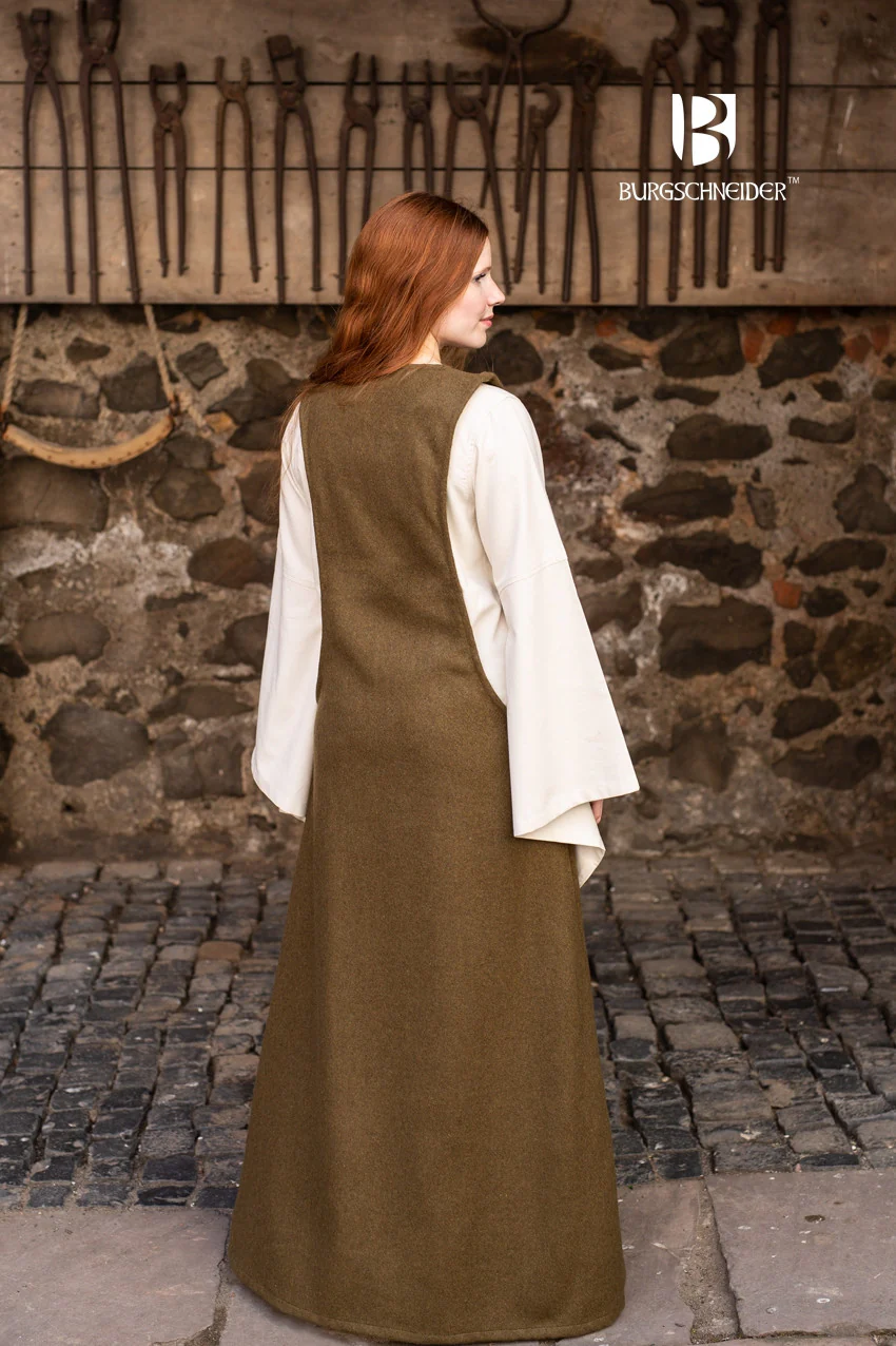 Wool Surcot Albrun - Image 10