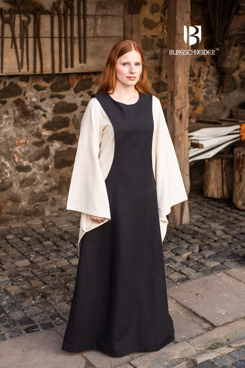 Surcot Isabella - Image 3
