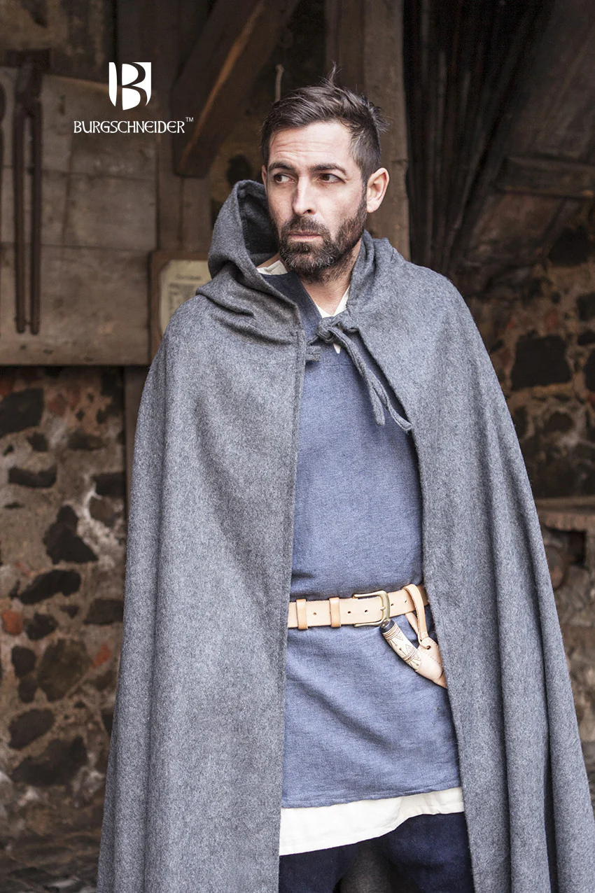 Wool Hooded Cloak Hibernus - Image 12