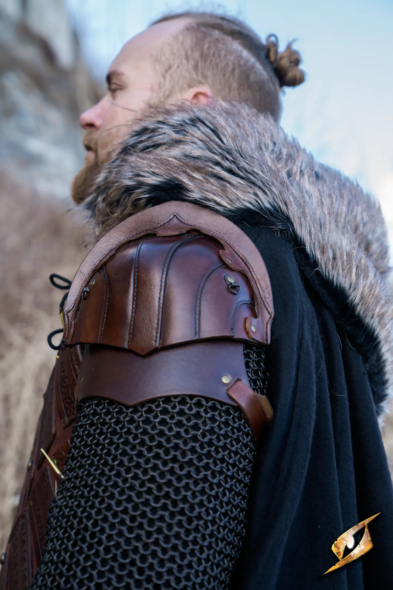 Woodsman Shoulder Set - Image 14