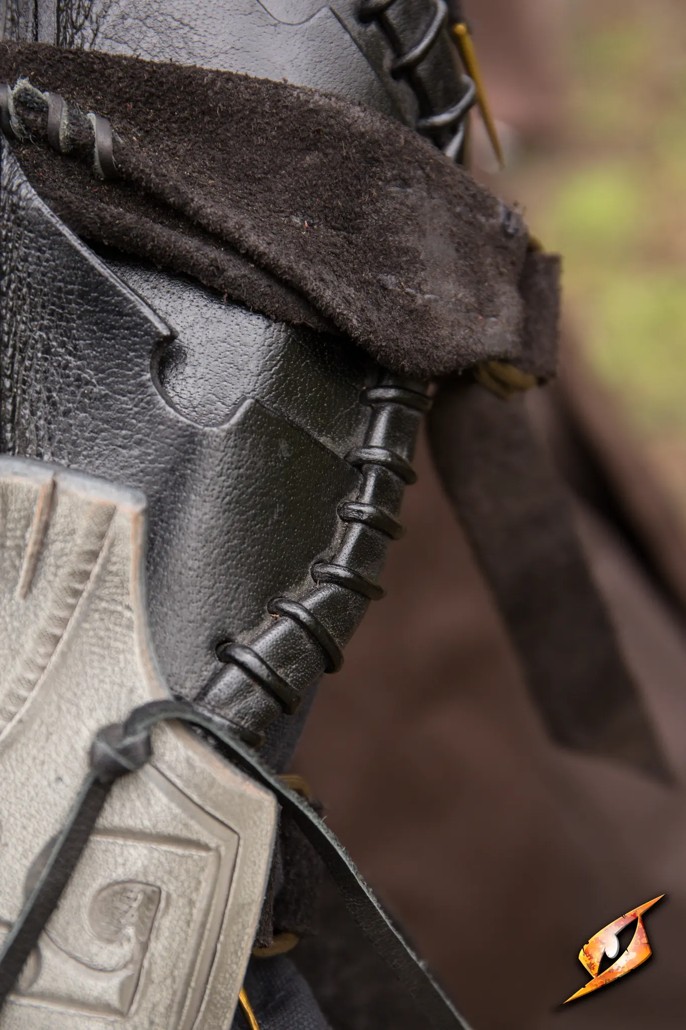 Bone Bracer - Image 10