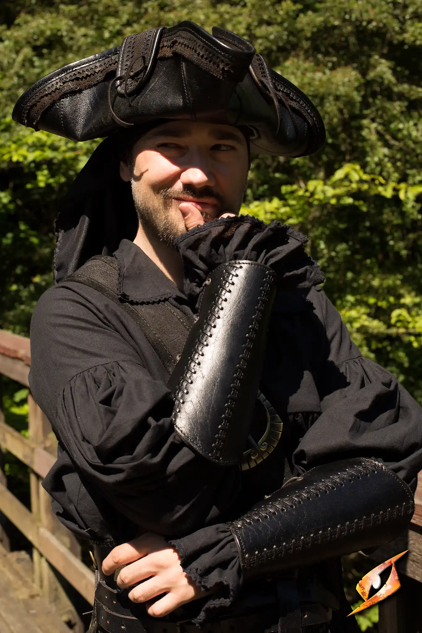 Bracers Squire - Image 7