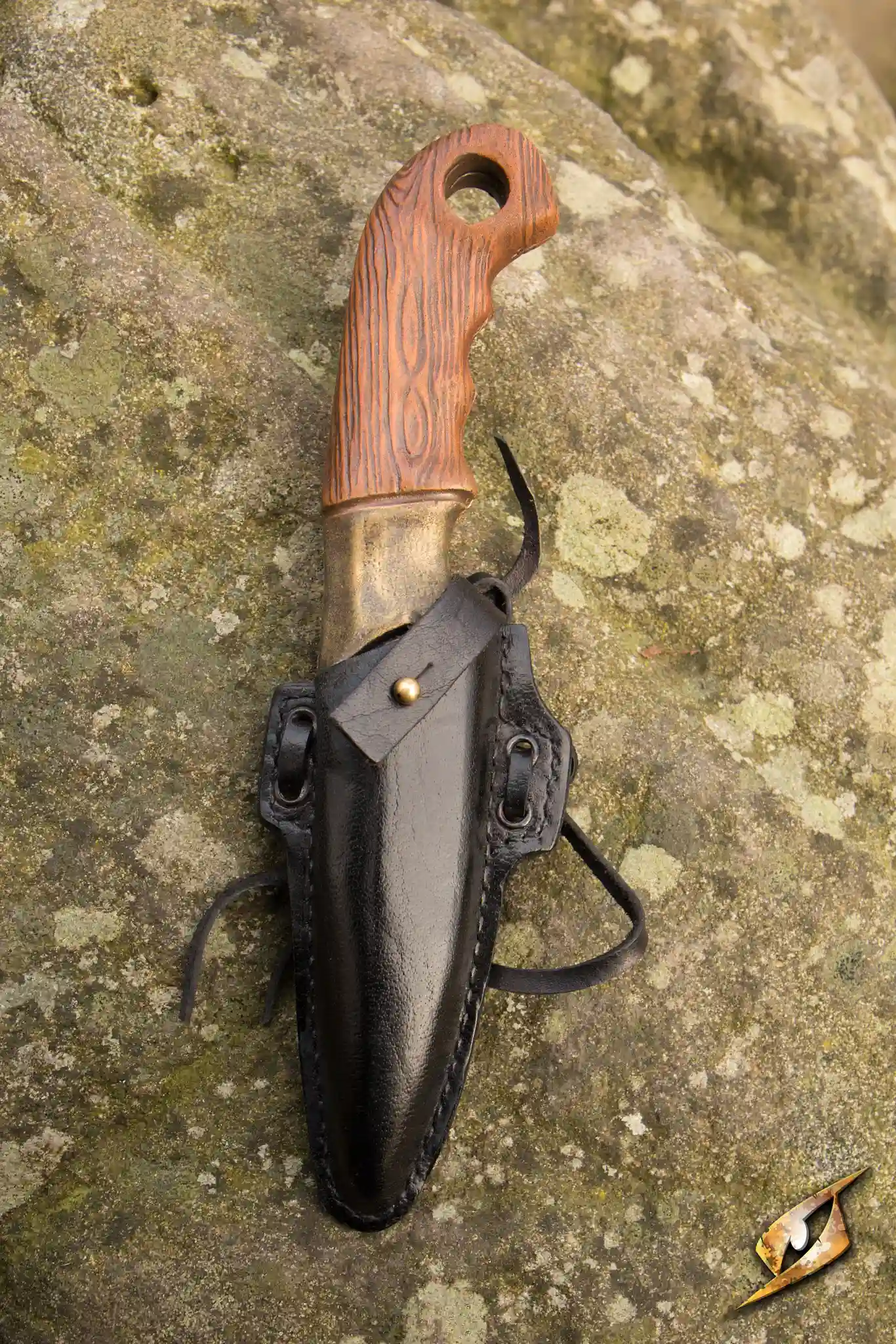 Woodsman Knife & Holder - Image 5