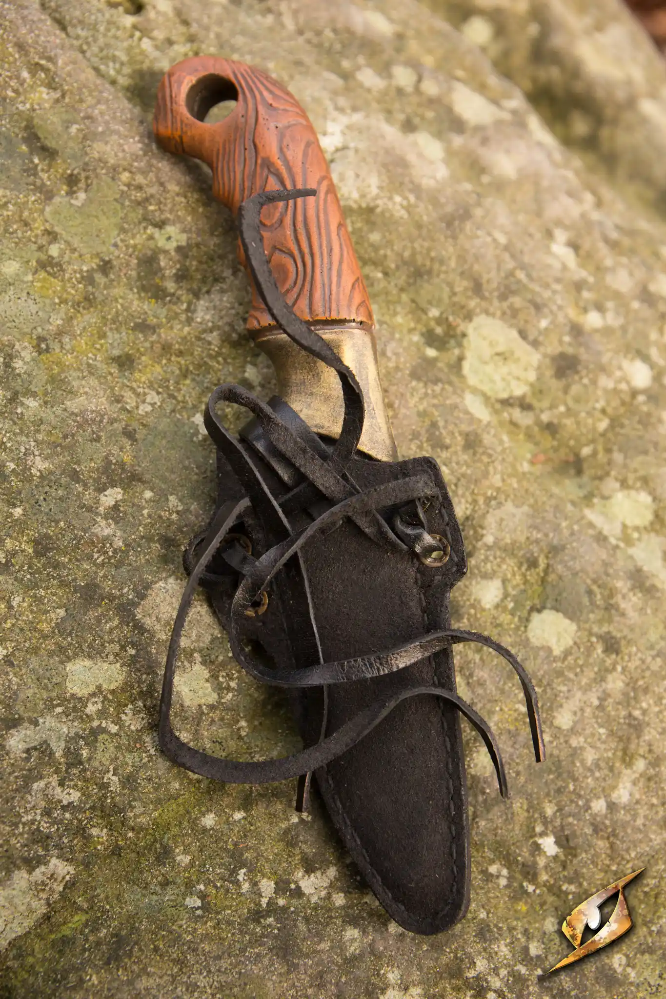 Woodsman Knife & Holder - Image 9