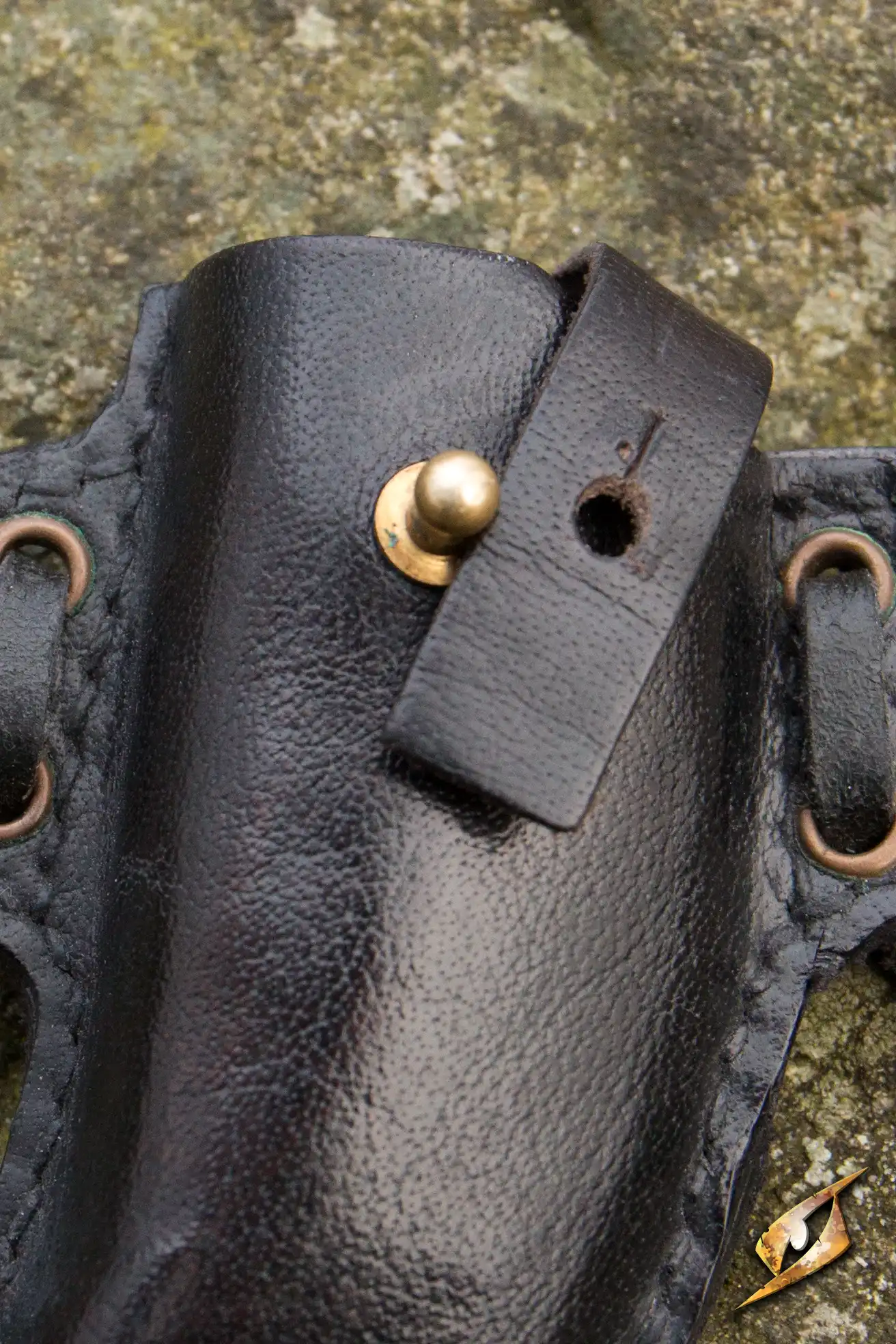 Skinner Knife & Holder - Image 9