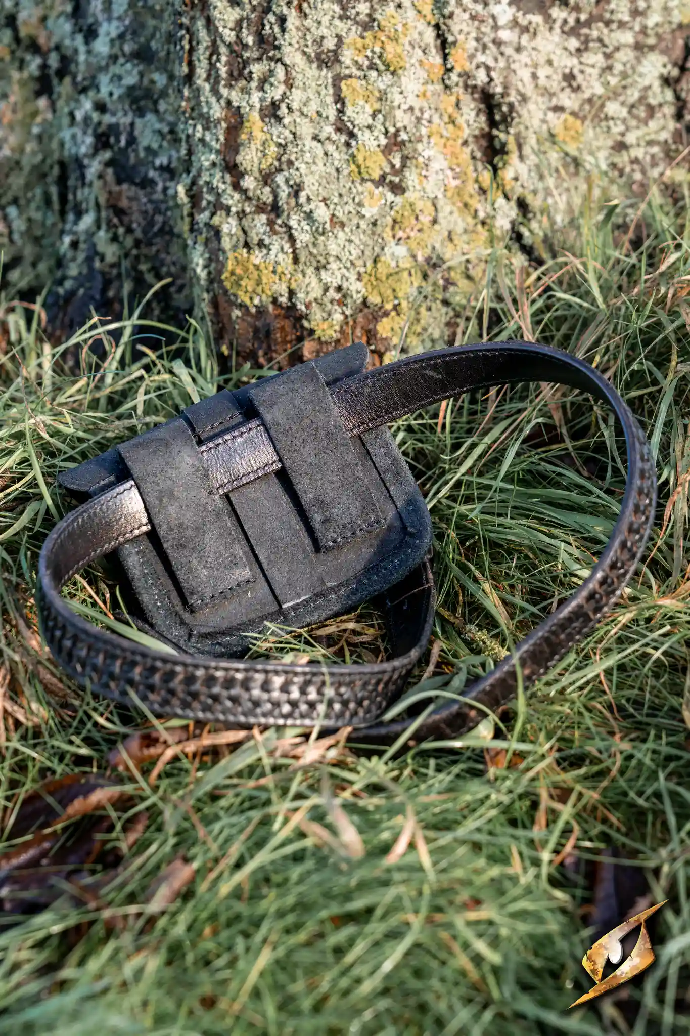 Warrior bag - Suede - Small - Image 9