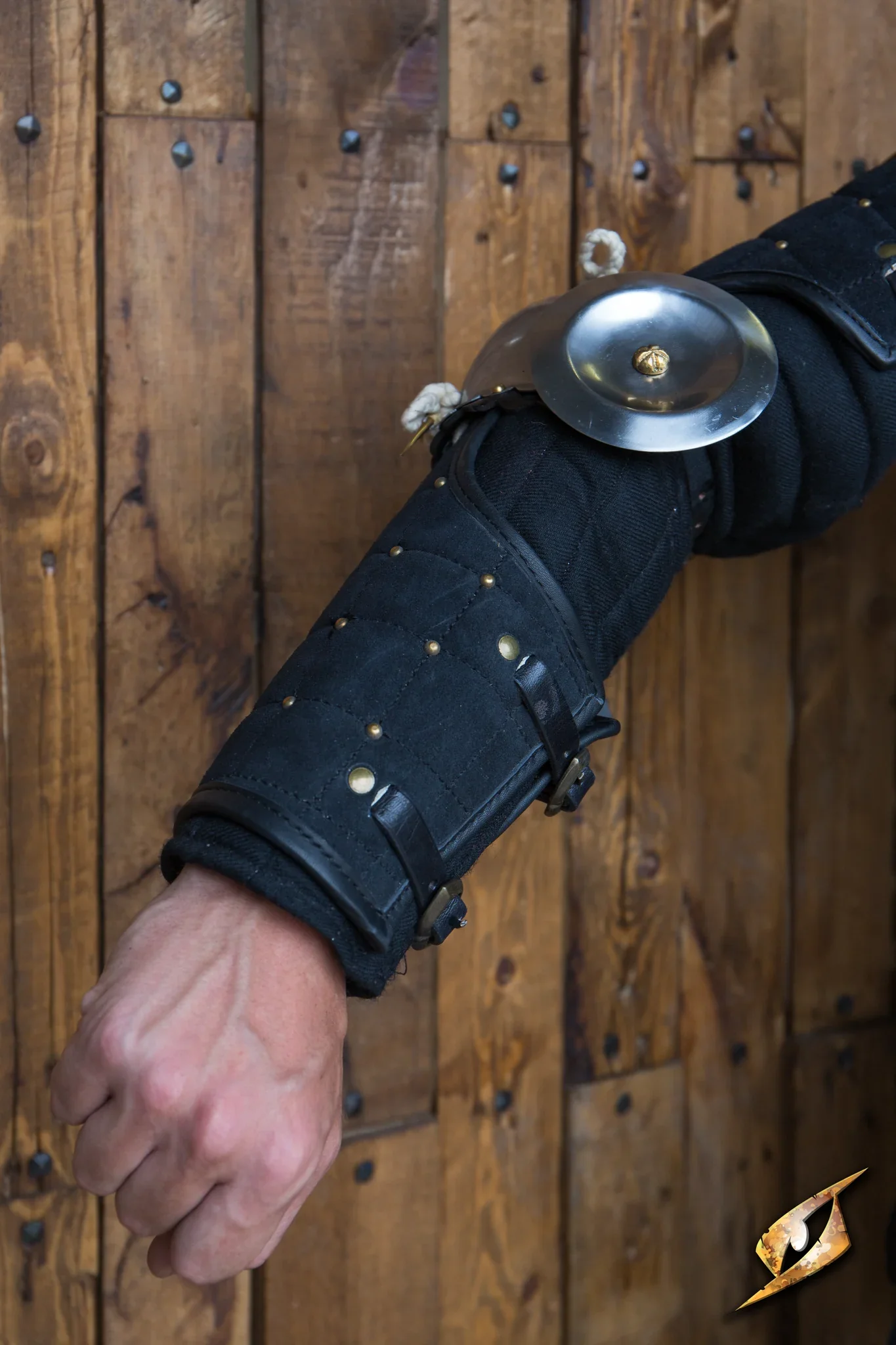 Splint Bracers - Image 11