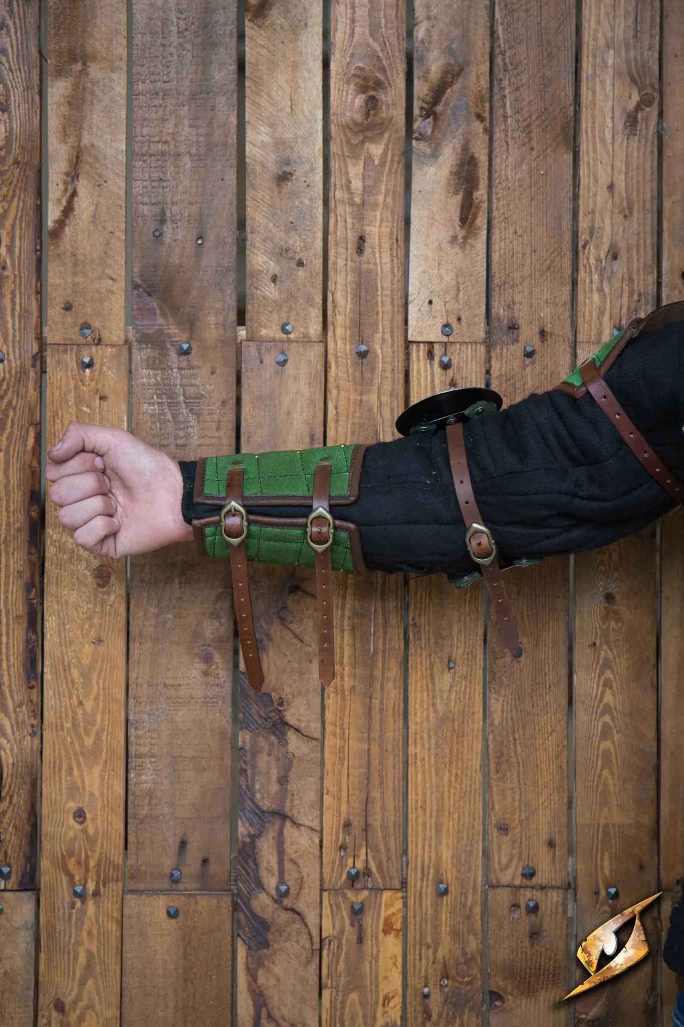 Splint Bracers - Image 15