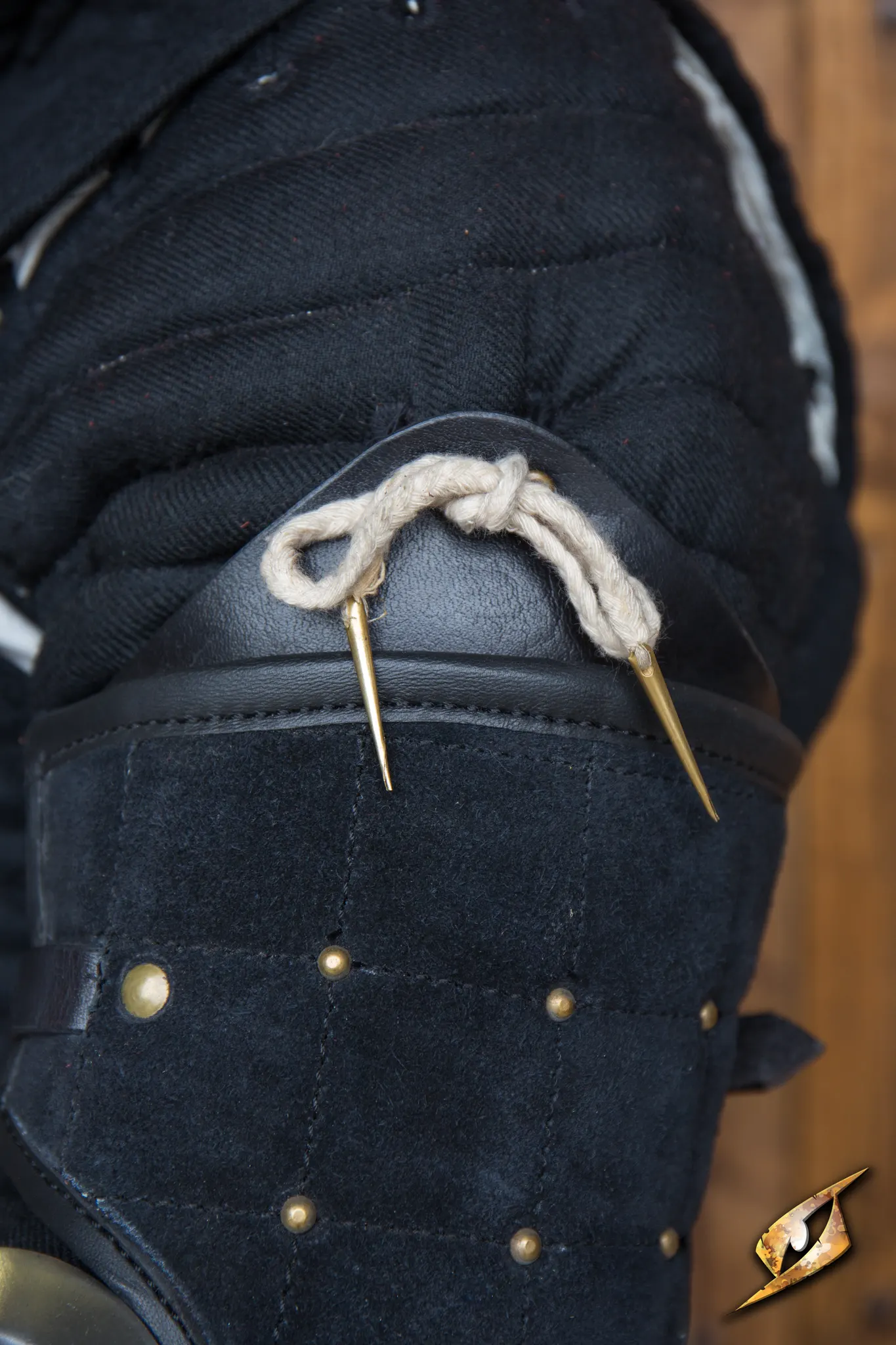 Splint Bracers - Image 6