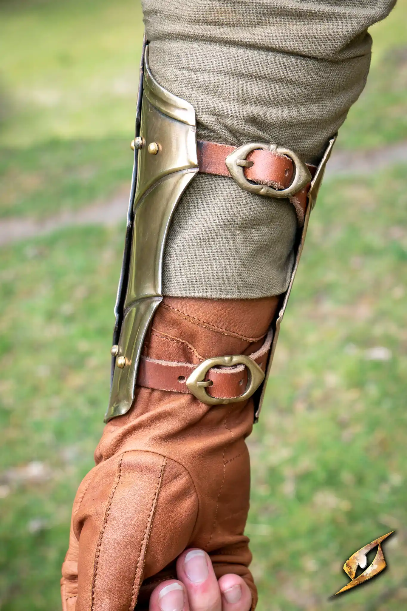 Illumine Bracer - Image 4