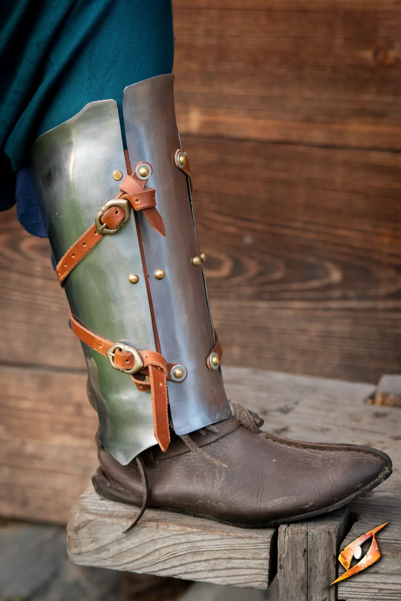 Renegade Complete Armour Set - Feminine - Image 15