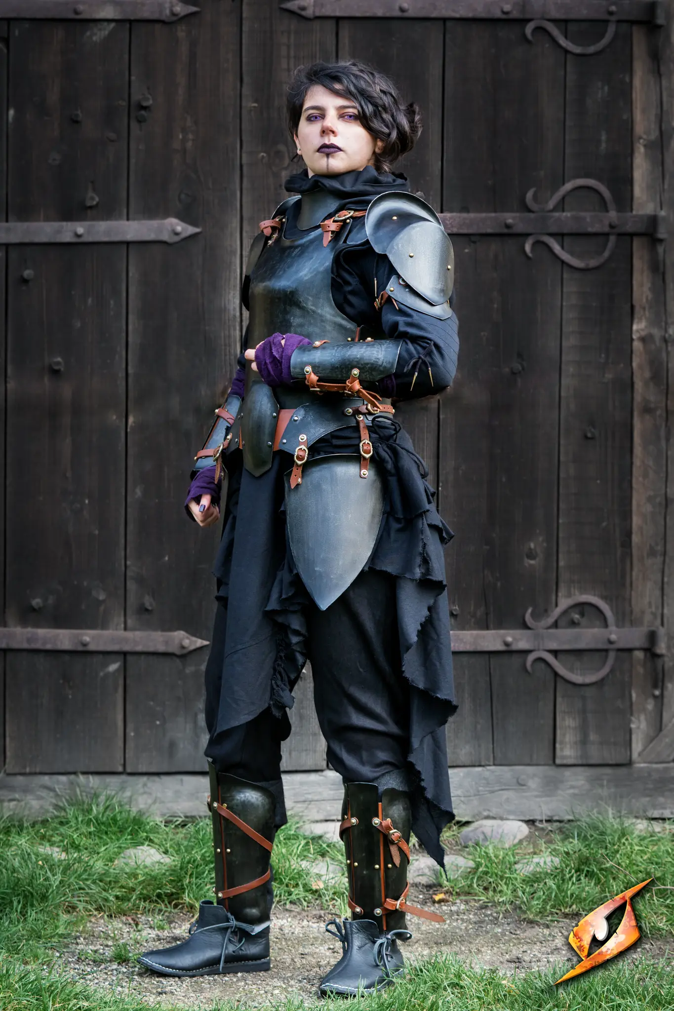 Renegade Complete Armour Set - Feminine - Image 18