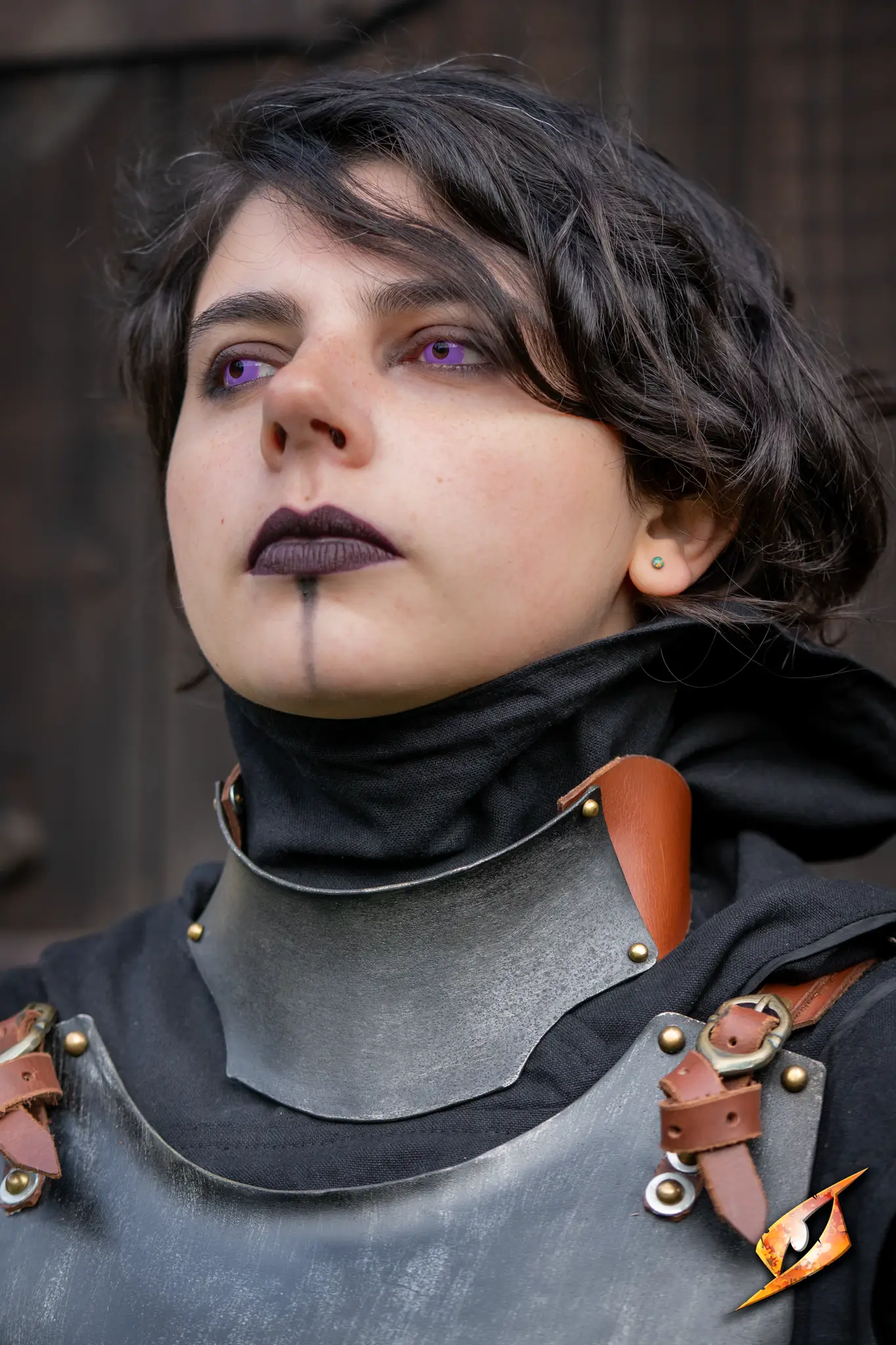 Renegade Complete Armour Set - Feminine - Image 4