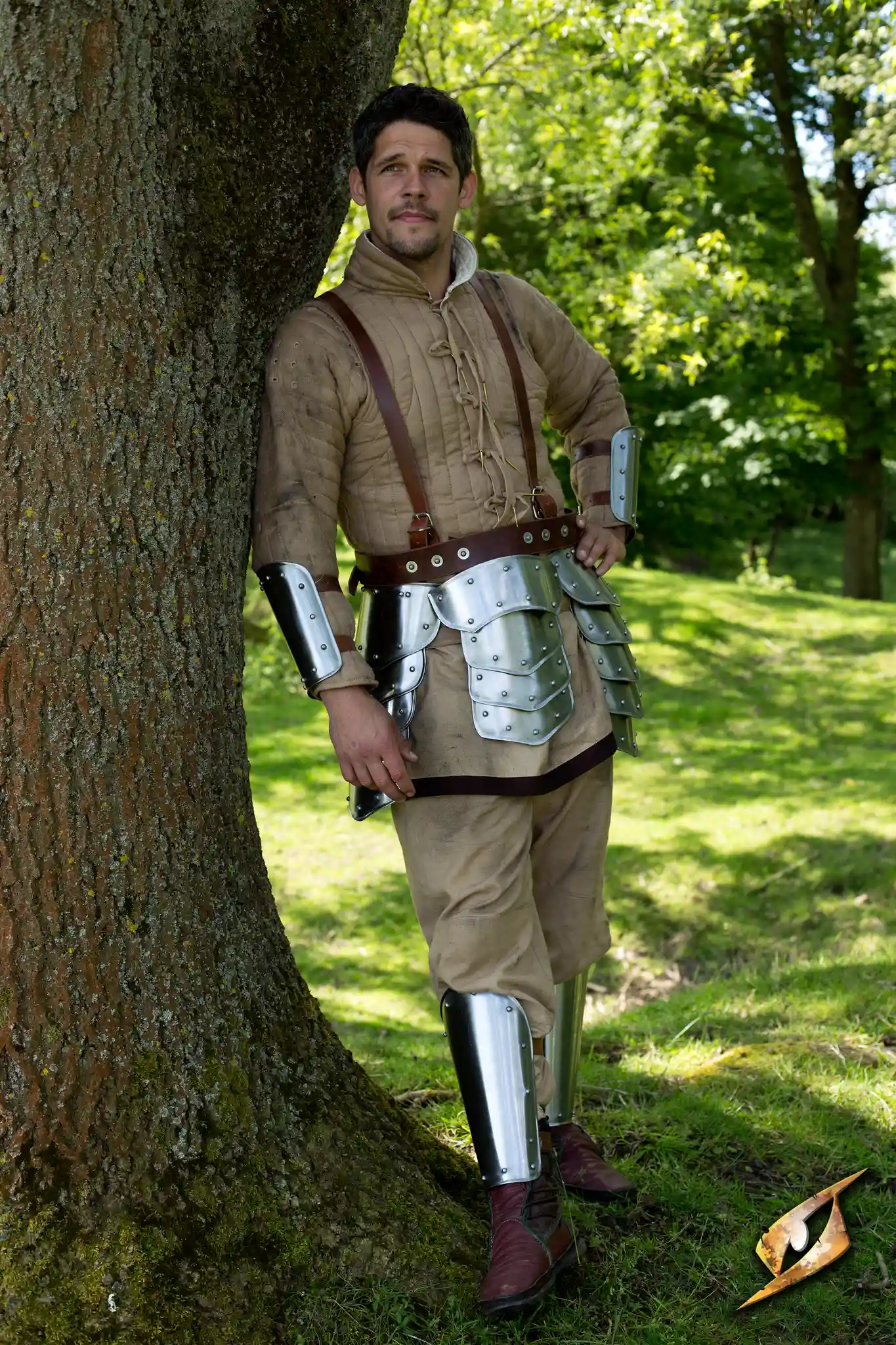 Upper Leg Warrior - Image 4