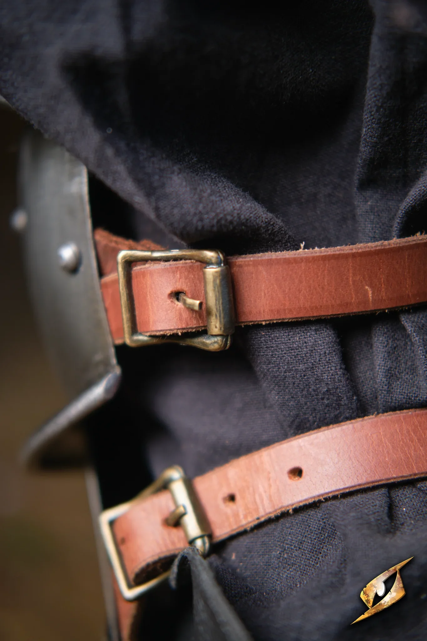 Marauder Greaves - Image 5