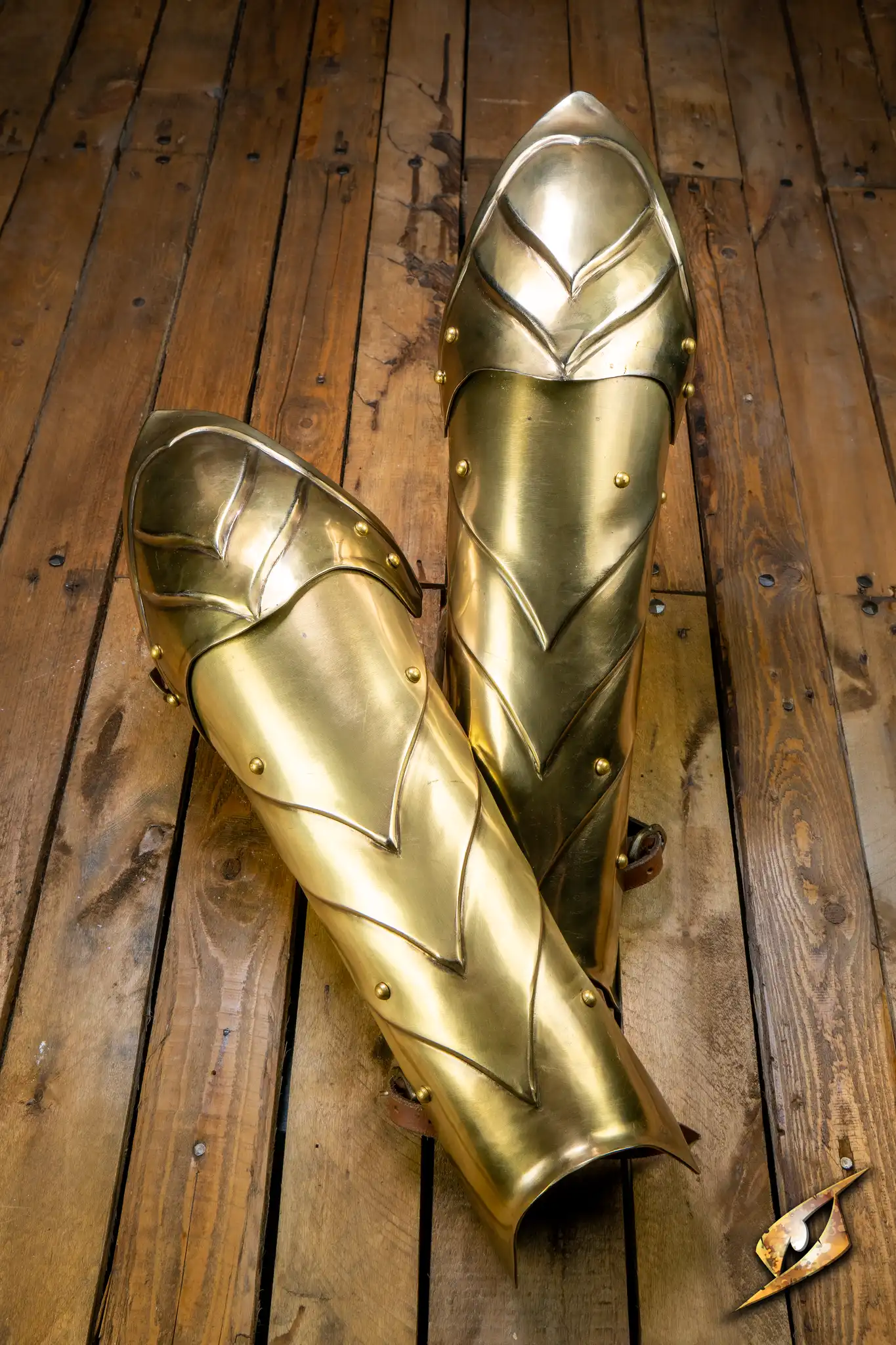 Illumine Greaves - Image 2