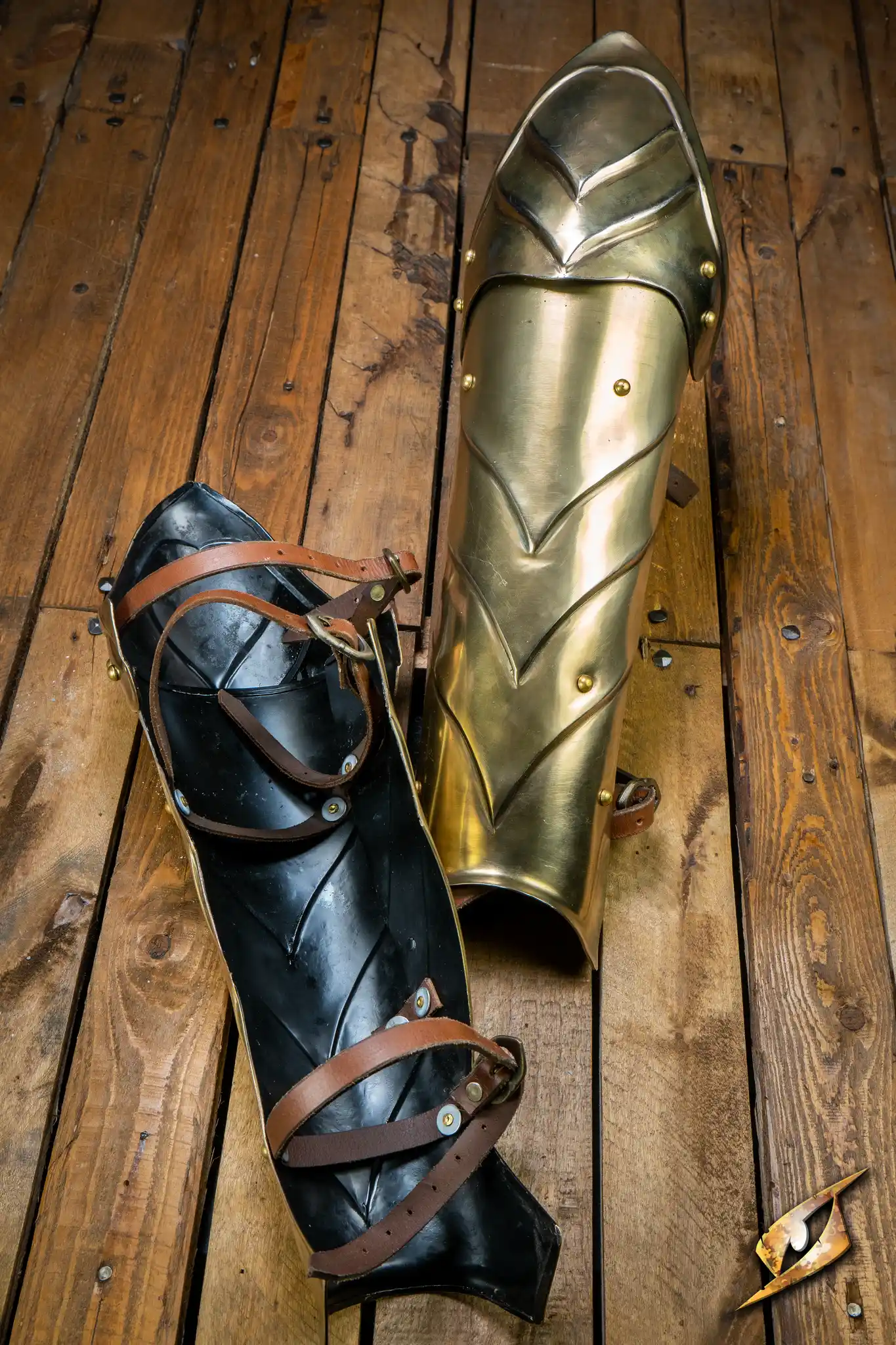 Illumine Greaves - Image 6