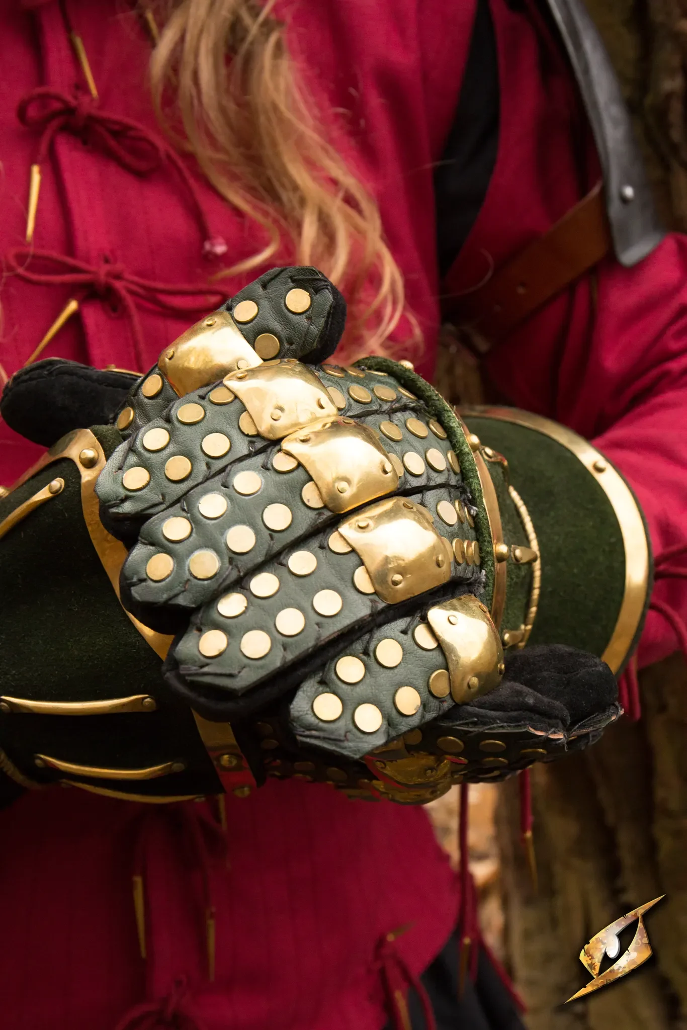 Hourglass Gauntlets - Image 18
