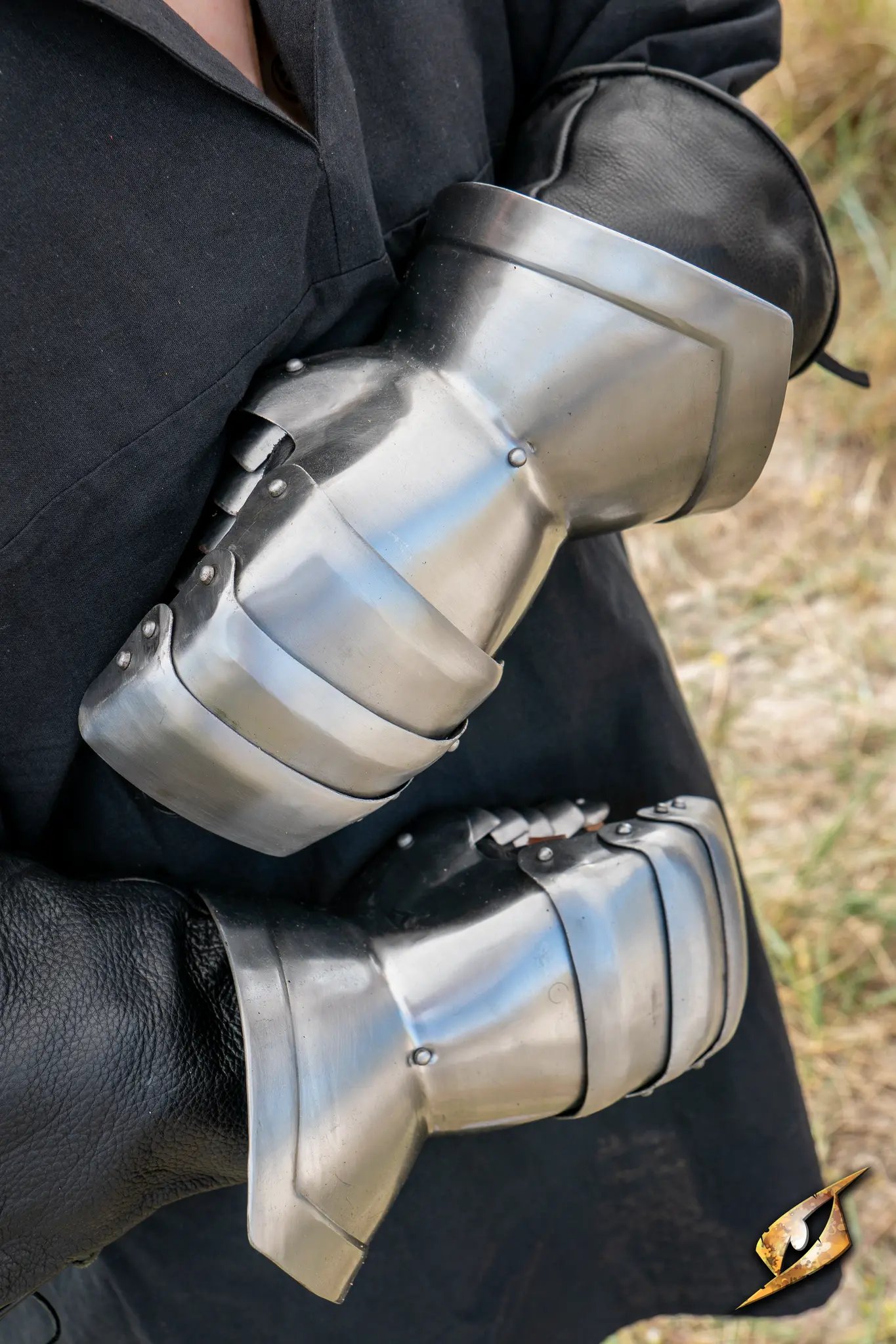 Steel Mittens - Image 17