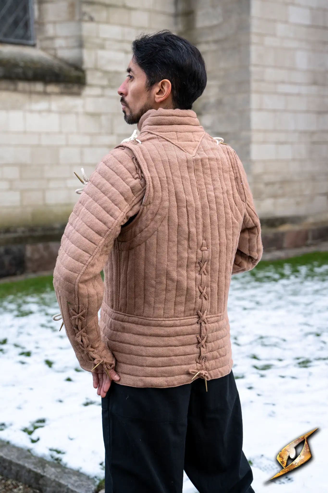 Imperial Gambeson - Image 9