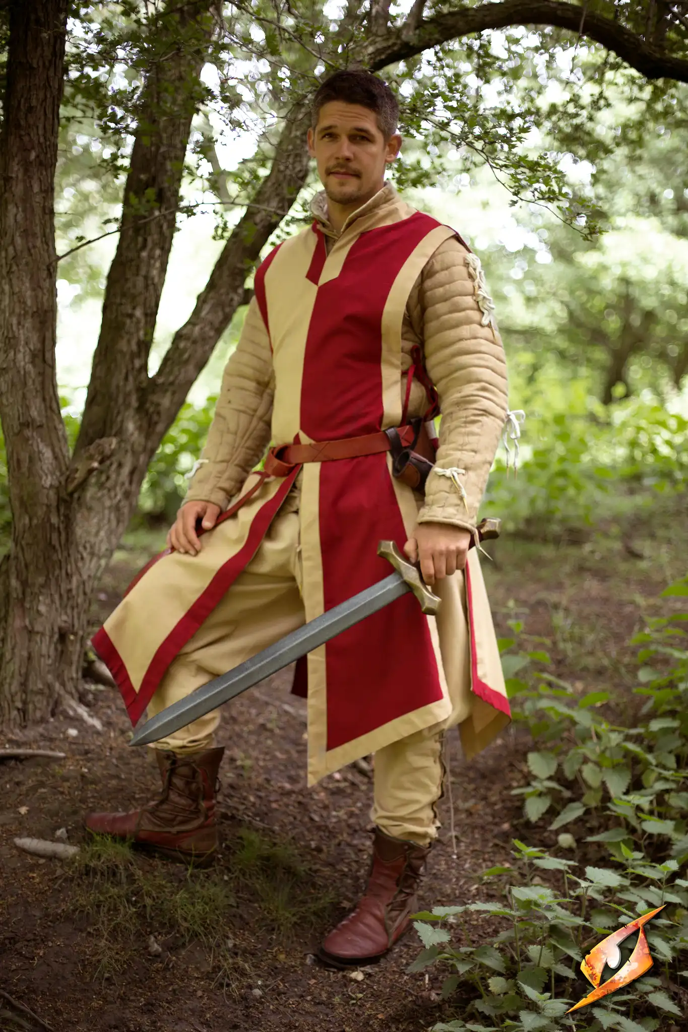 Basic Tabard - Image 33