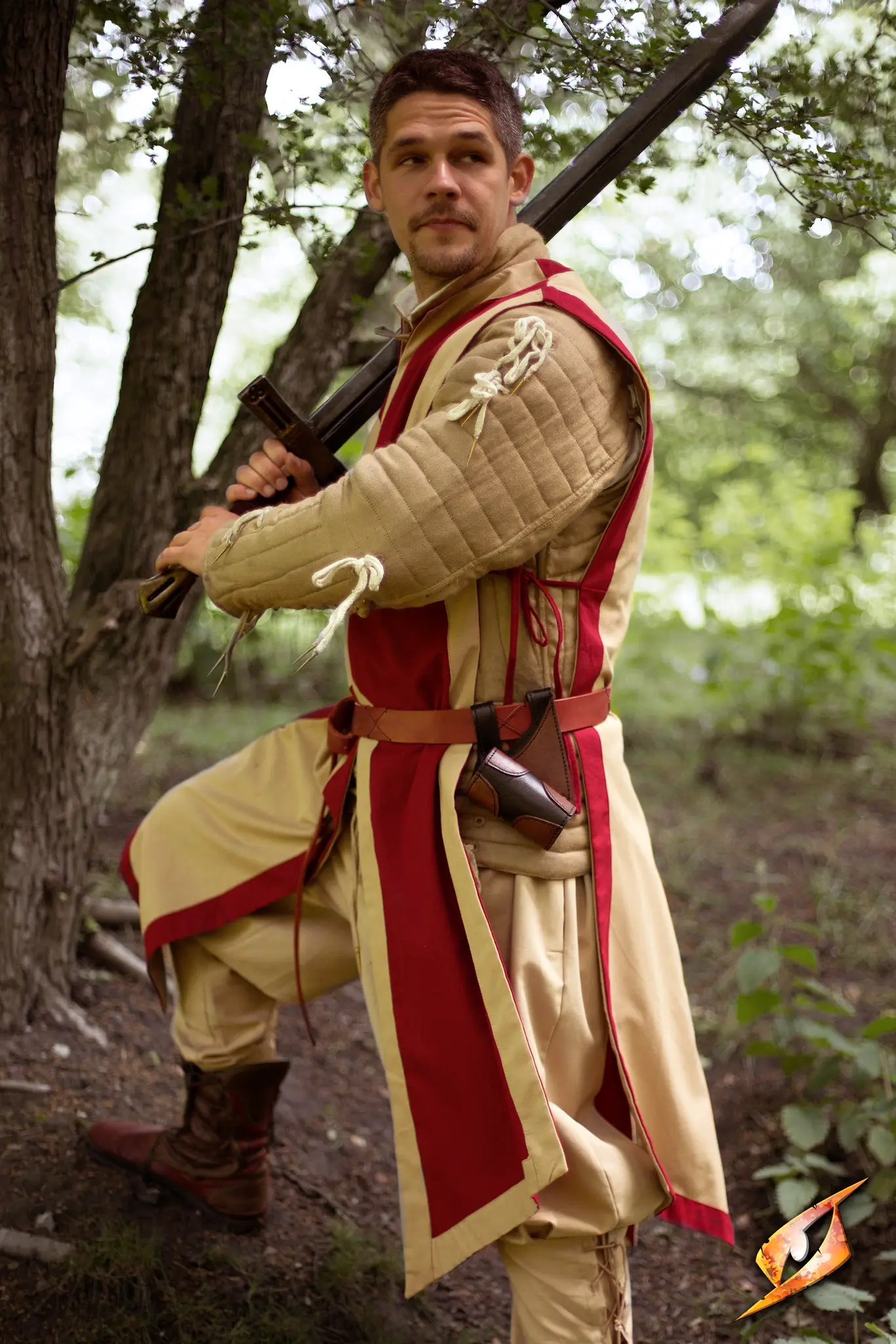 Basic Tabard - Image 35