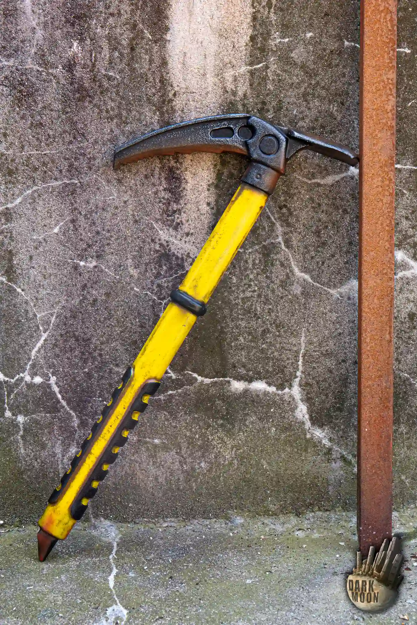 Ice Axe - Image 11