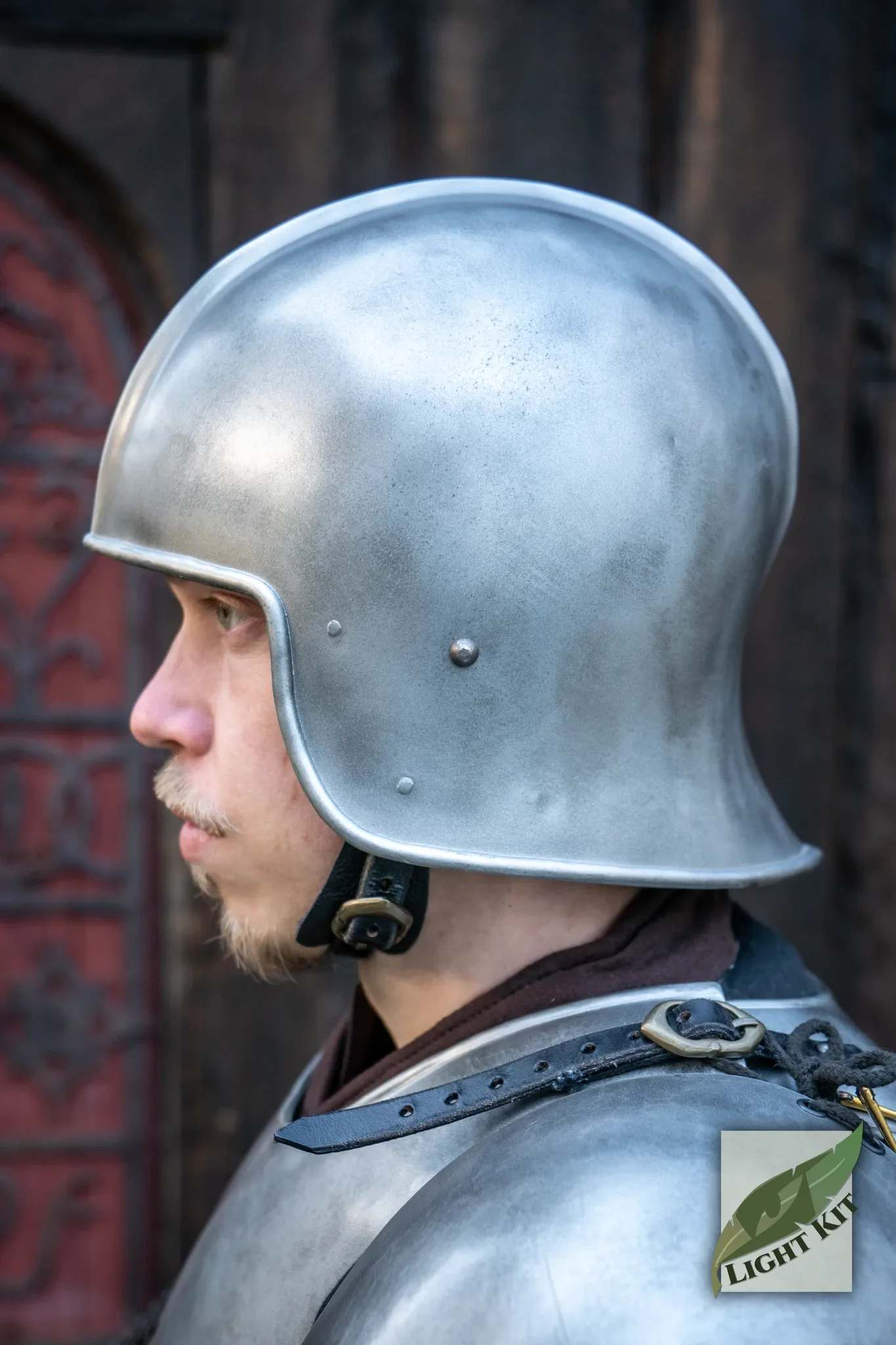 Mercenary Helmet - Image 4