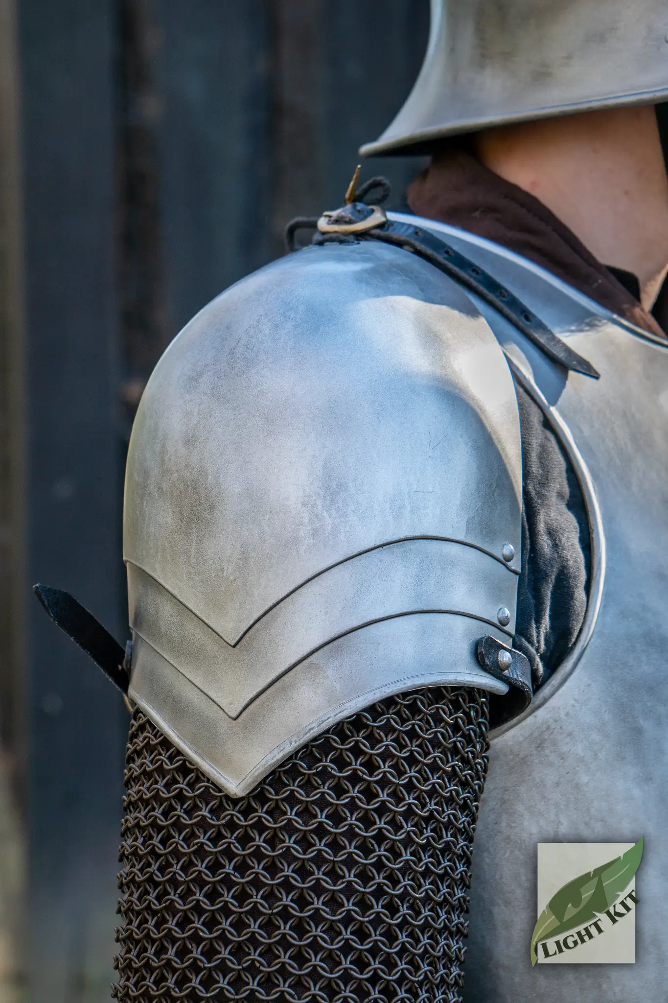 Mercenary Spaulders - Image 8