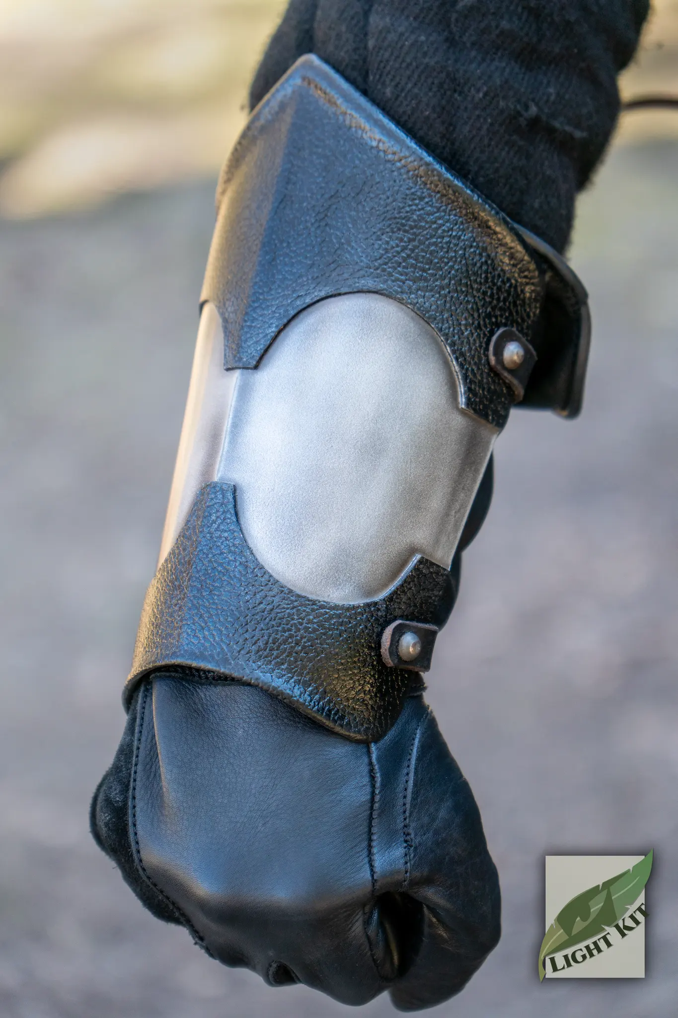 Outrider Vambraces PU - L/XL - Image 2