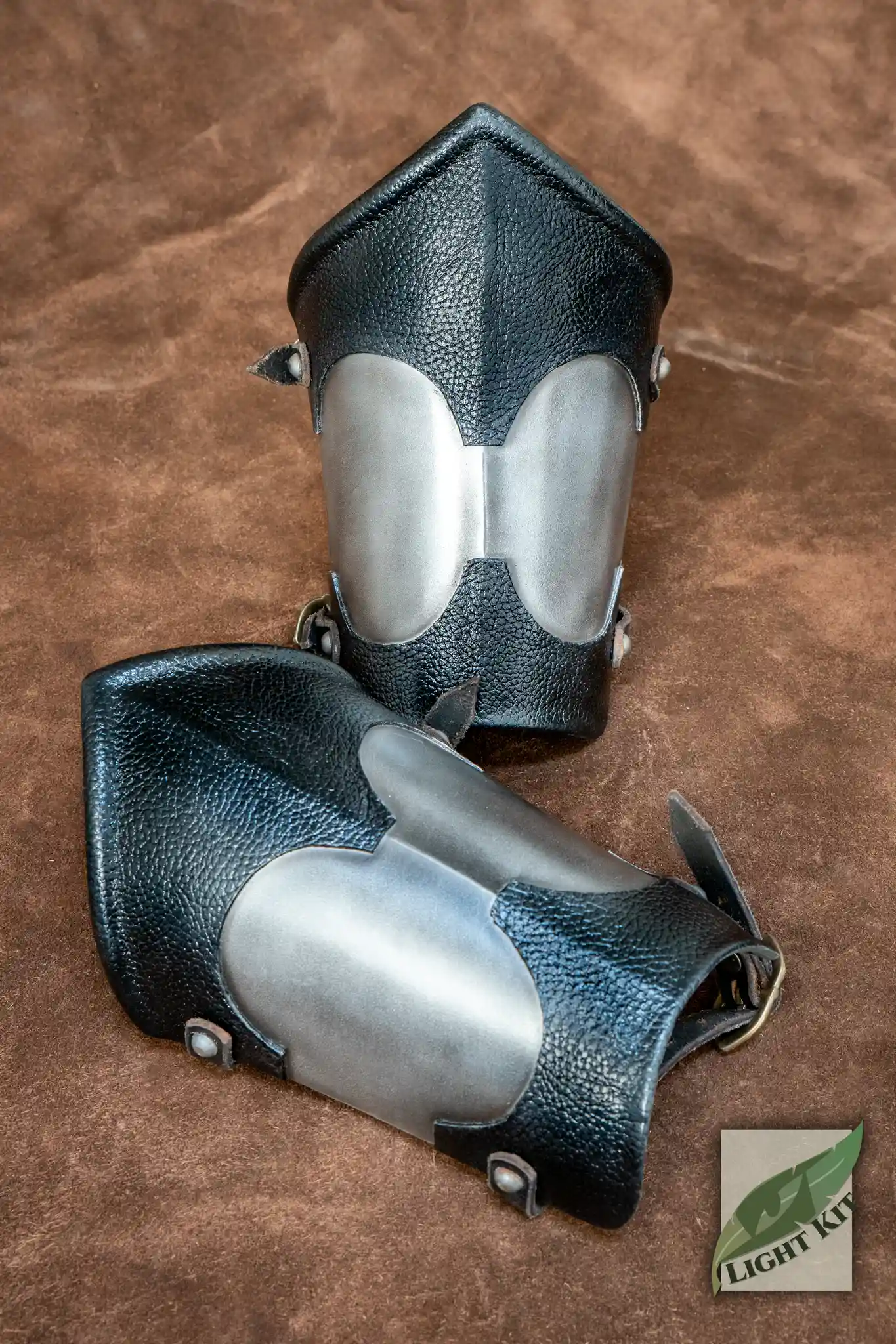 Outrider Vambraces PU - L/XL - Image 4