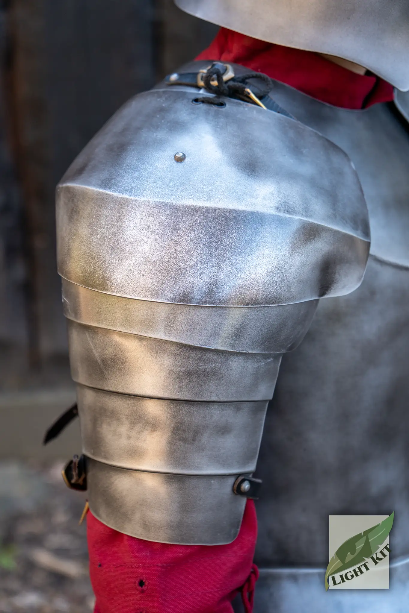 Palace Guard Armour Set - Image 3