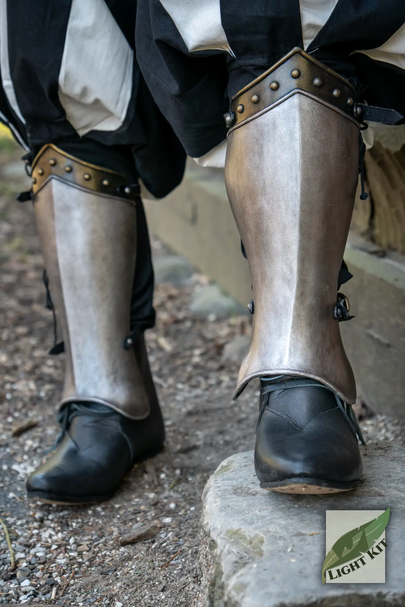 Knightly Greaves - Image 2