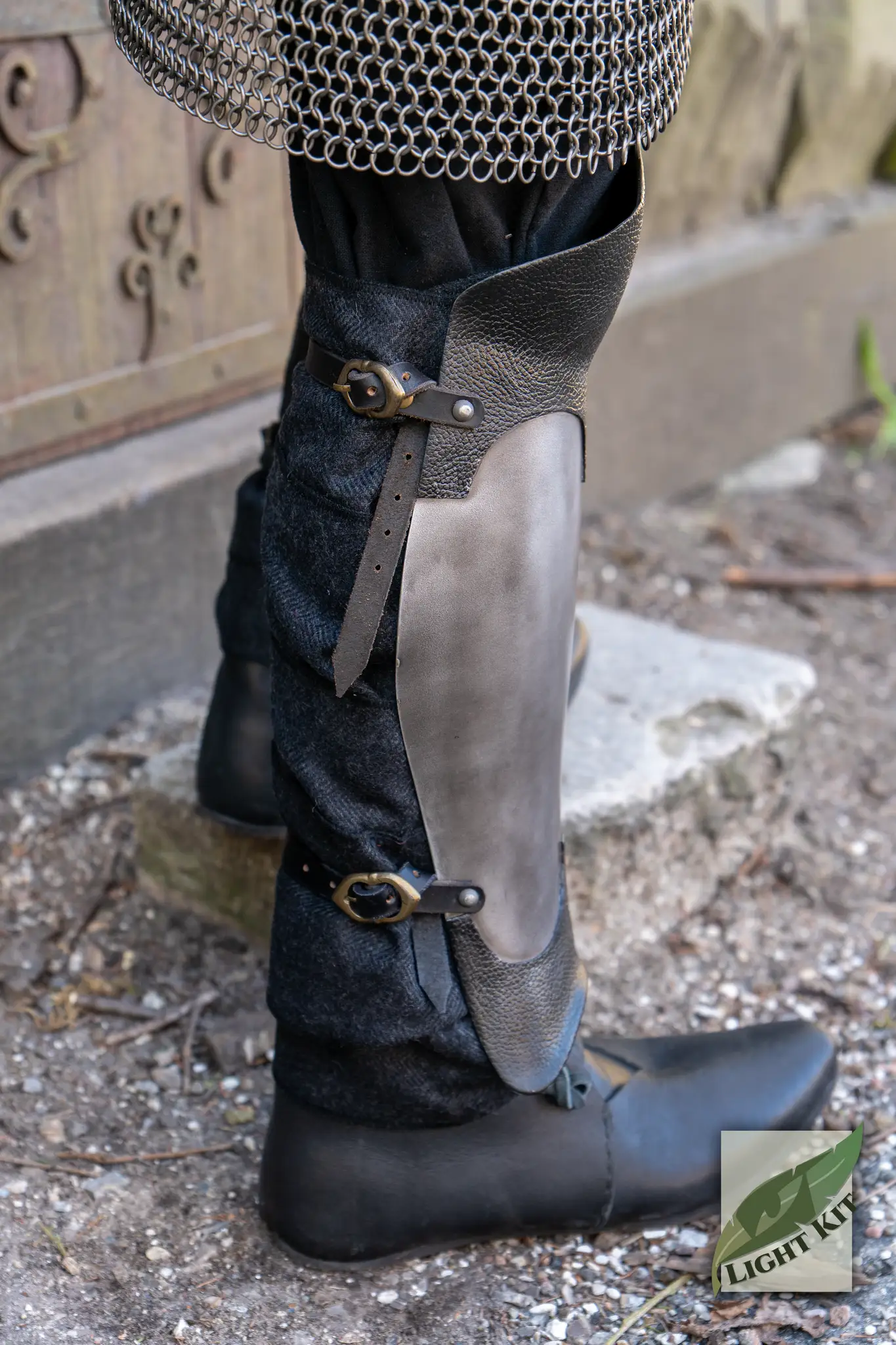 Outrider Greaves PU - L/XL - Image 6