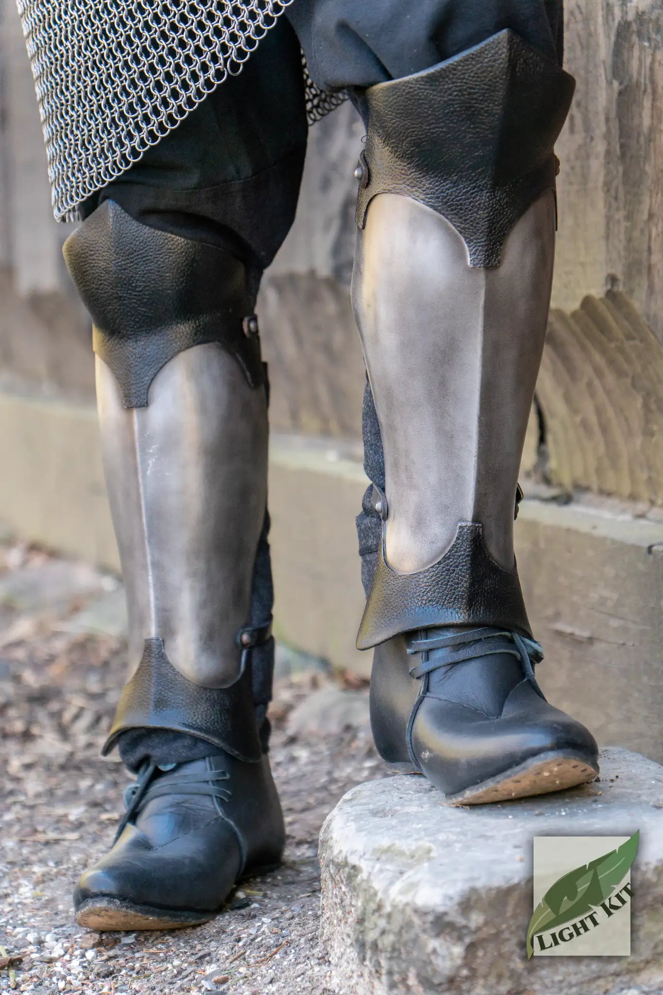 Outrider Greaves PU - L/XL - Image 8