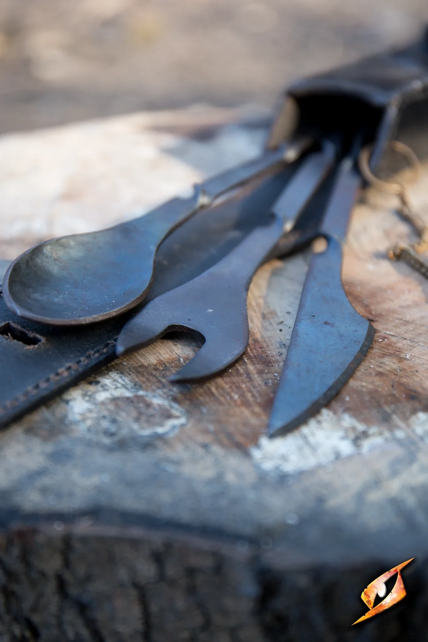 Cutlery W. Leather Hanger - Image 11