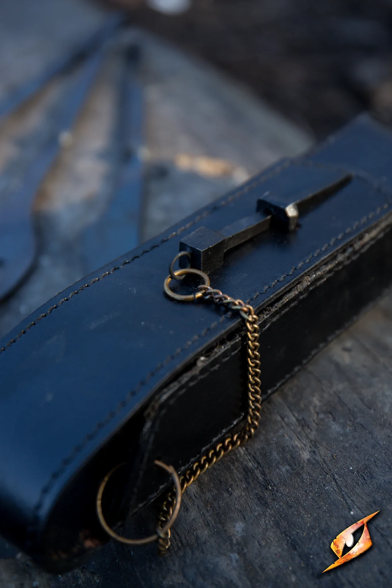 Cutlery W. Leather Hanger - Image 12