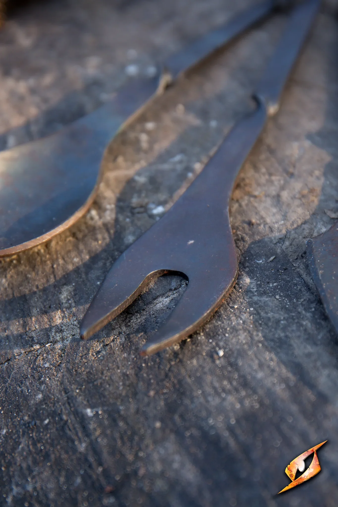 Cutlery W. Leather Hanger - Image 6