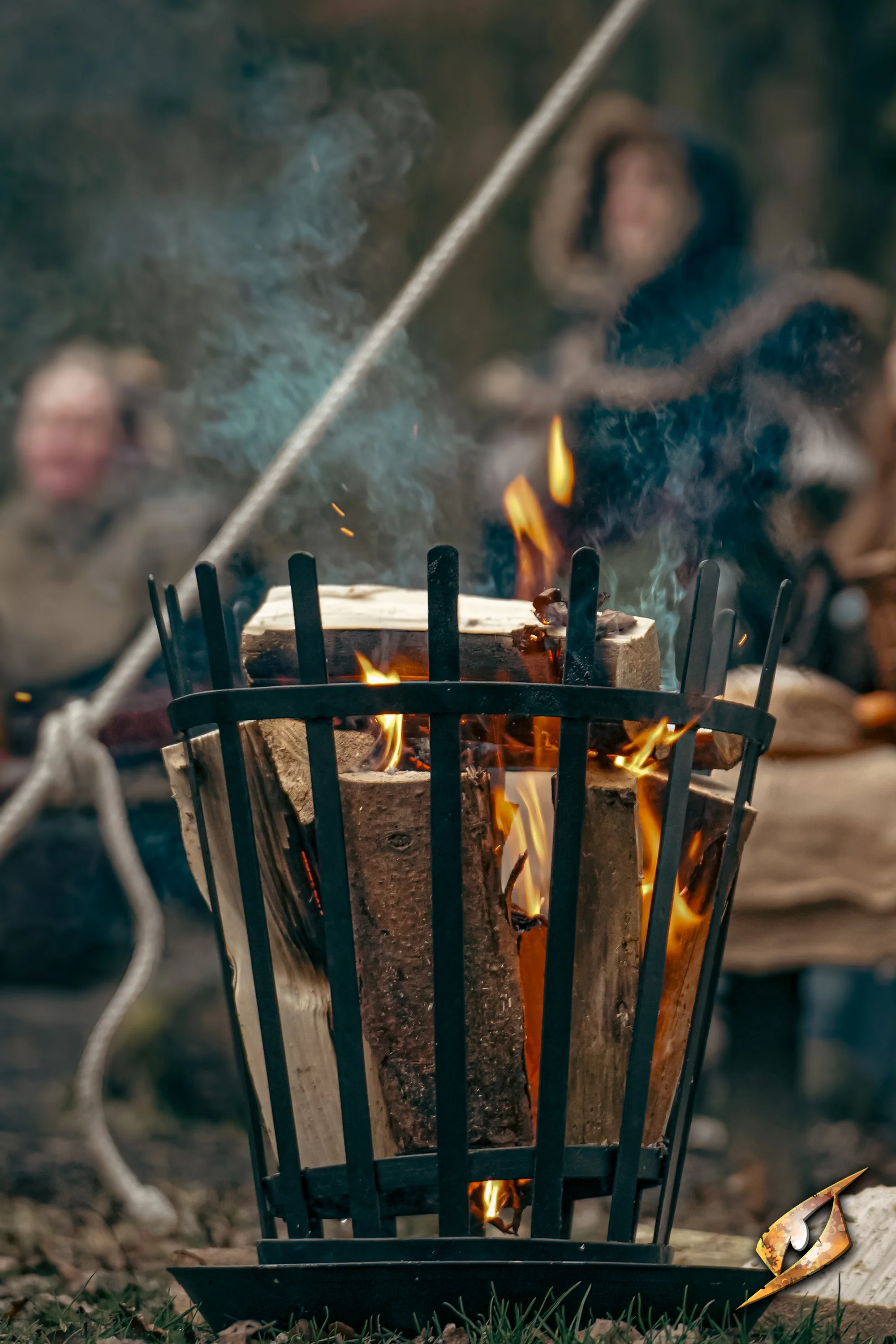 Camp Warmer W. Metal Tray - Roman - Image 6