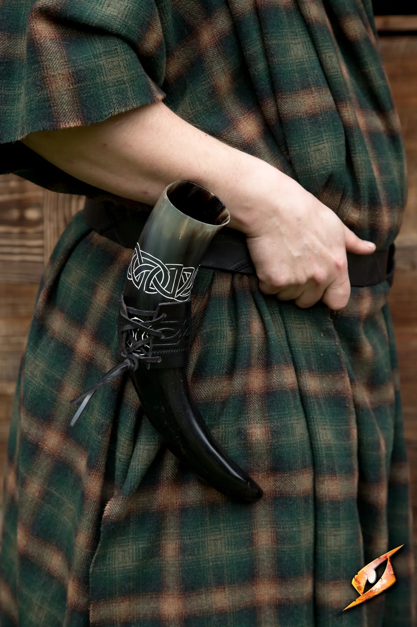 Celtic Horn With Stand - Image 7