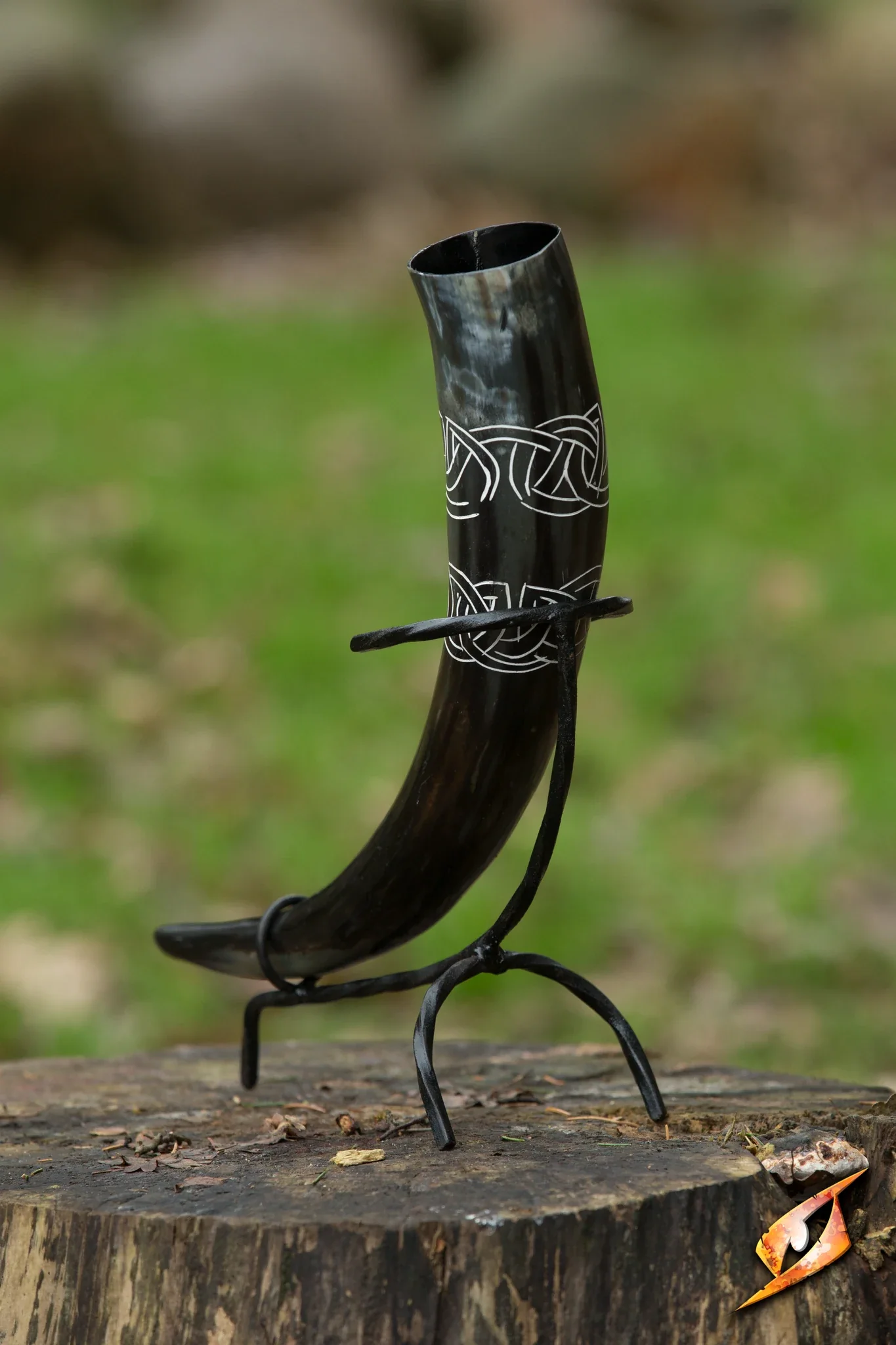 Celtic Horn With Stand - Image 8