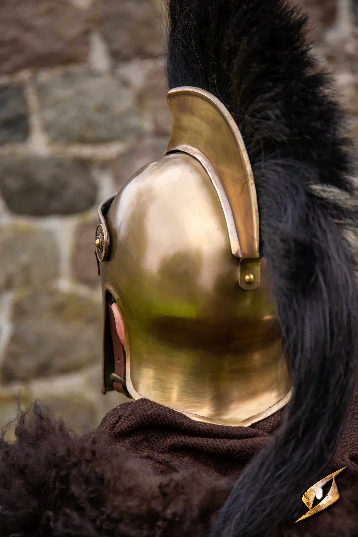 Corinthian Helmet w/Plume - Image 10