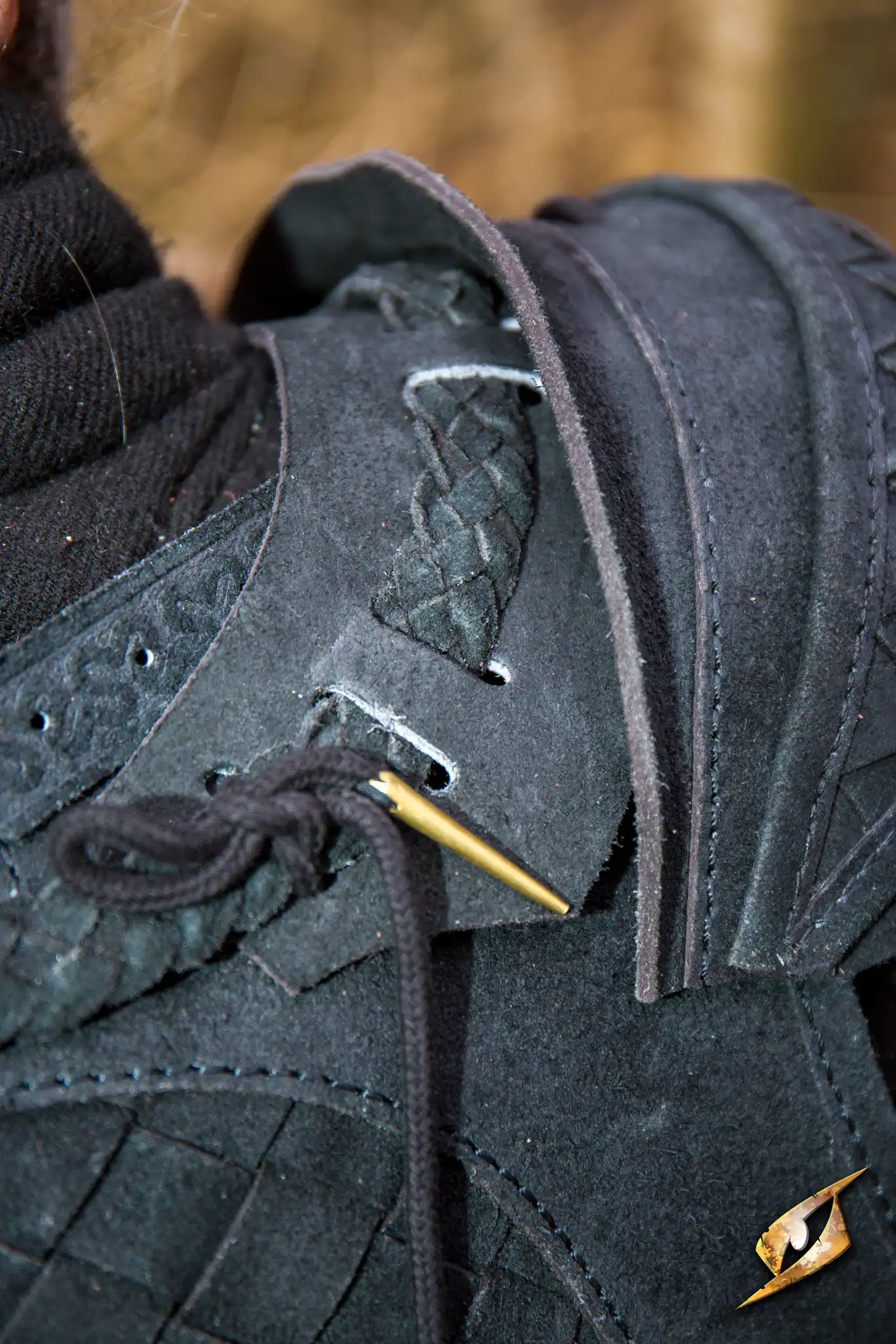 Ranger Shoulders - Suede - Image 5