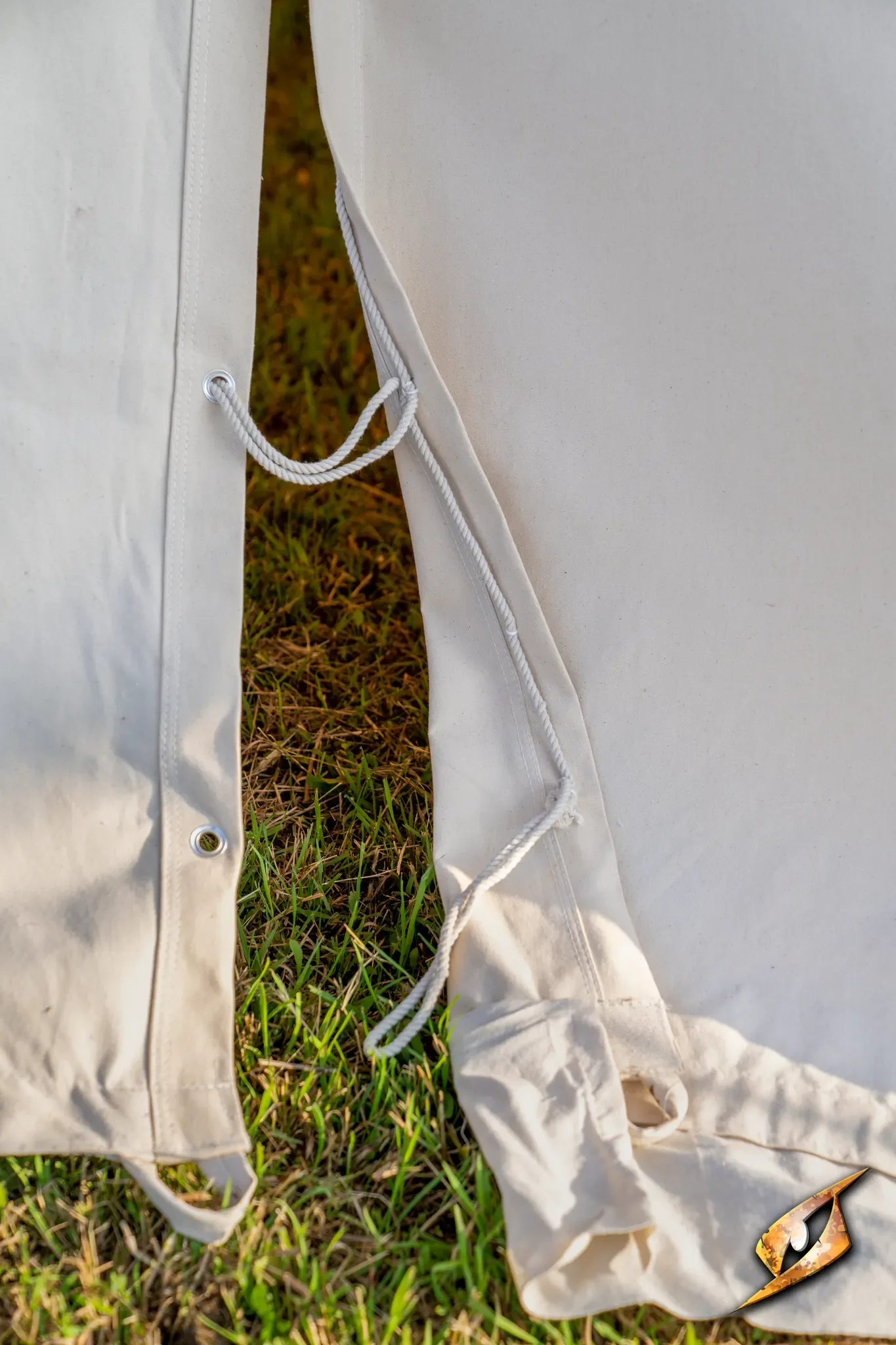 Double Wedge Tent - 4x6 m - Image 6