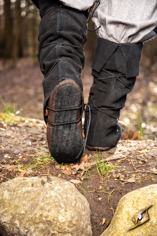 Theoderic gaiters - Image 9