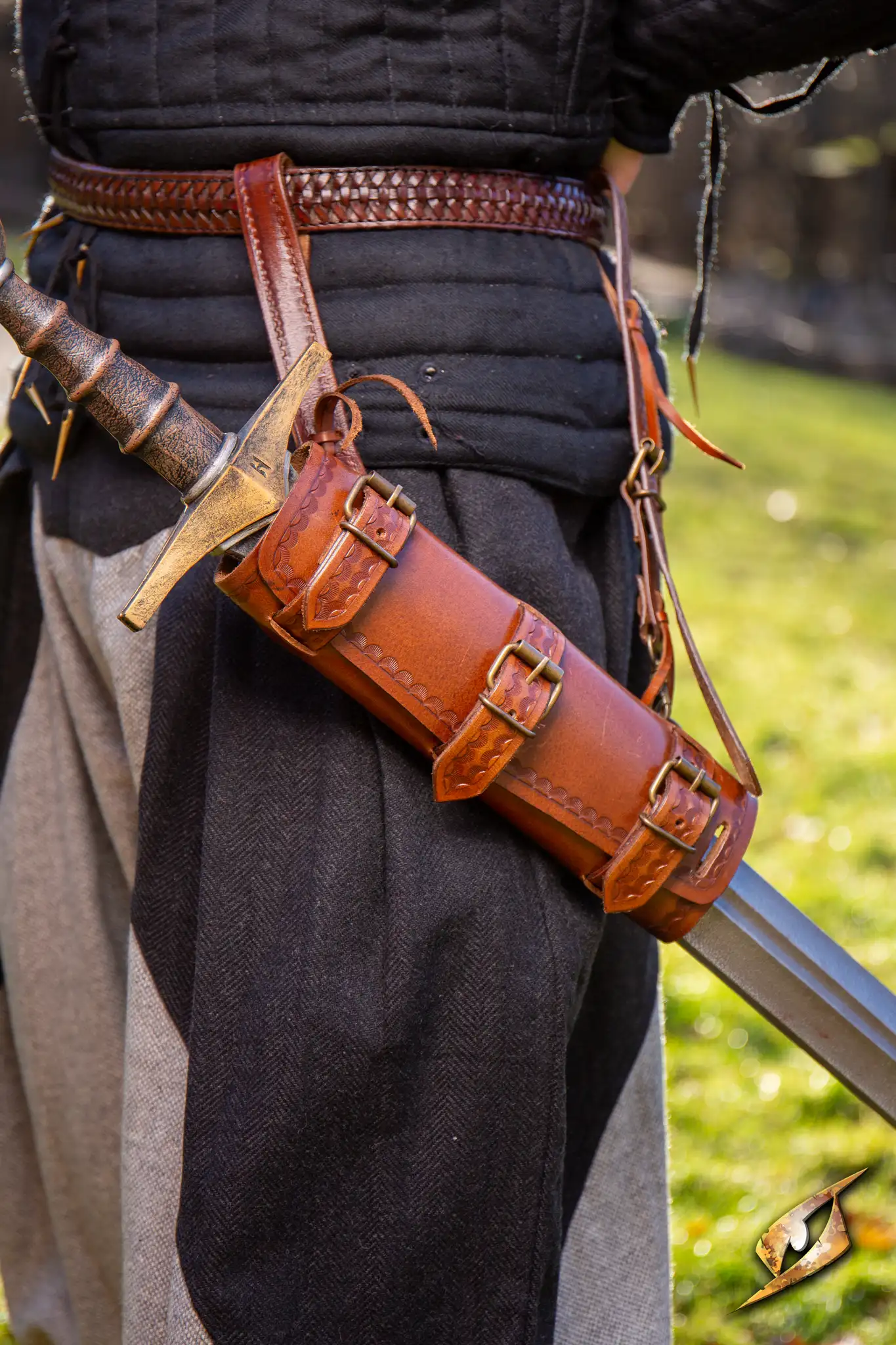Adjustable Scabbard - Image 8