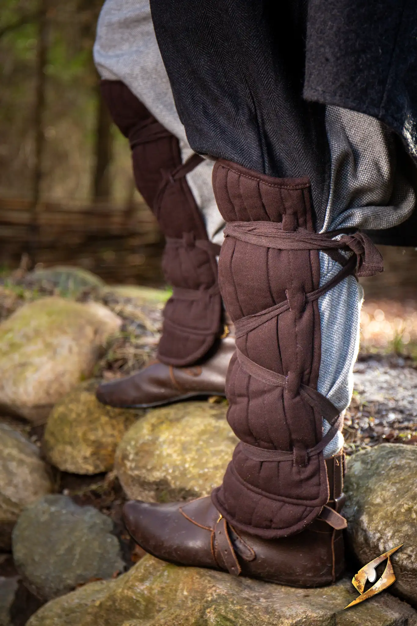 Padded Greaves - Image 23