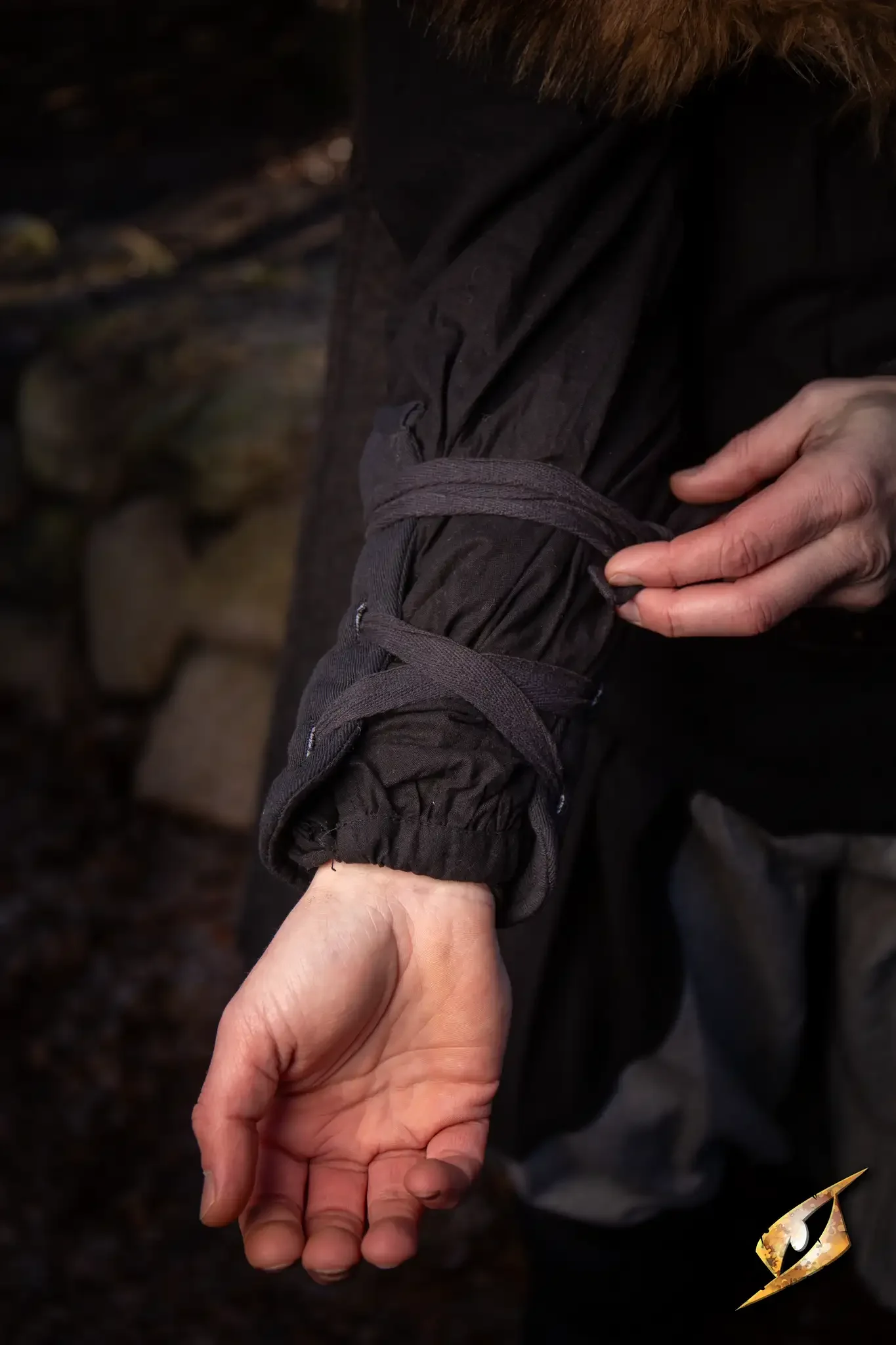 Padded Bracers - Image 21