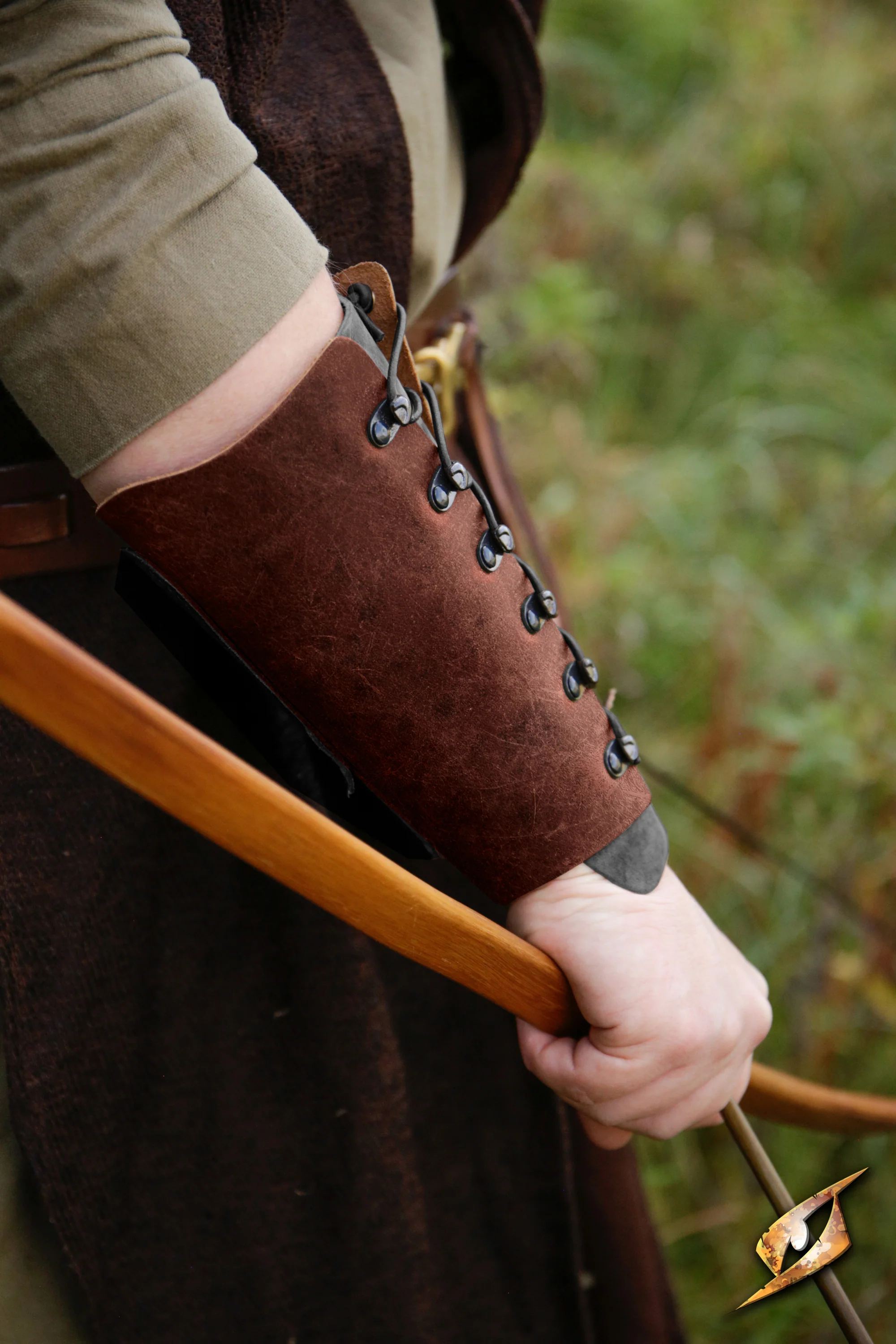 Glade Warden Bracer - Image 15